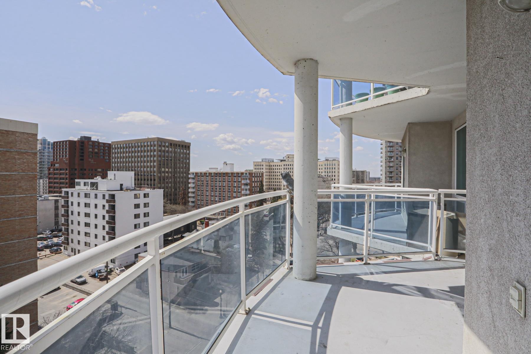 https://zimg.paragon.ice.com/ParagonImages/Property/PM/RAE/225399550/31/0/0/fd0dee8437157566655a583499ec7976/1/b3d715c4e5f3815328fefe2573e8584f/225399550-669ae973-2be0-41eb-bfeb-65d6c8680c92.JPG