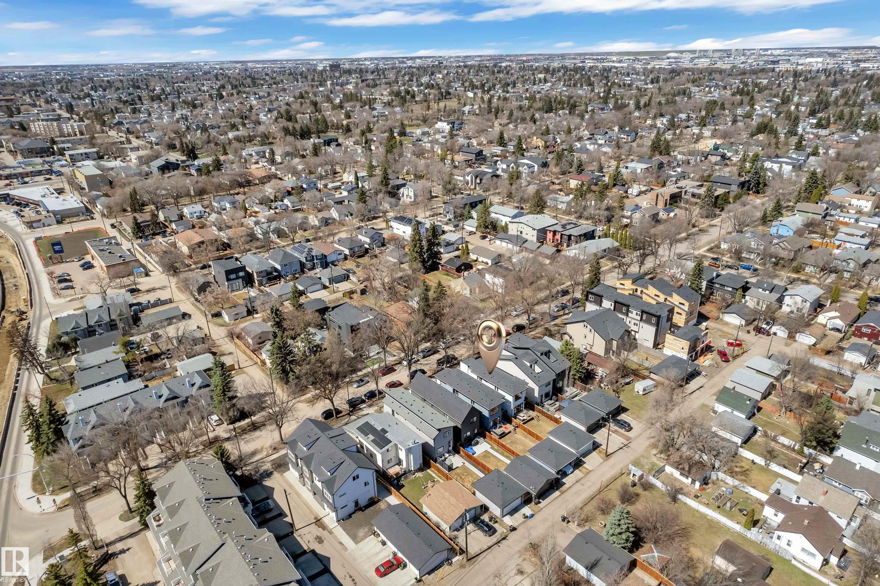 https://zimg.paragon.ice.com/ParagonImages/Property/PM/RAE/225399558/10/0/0/309176bd8c49bcab524476edbc2e499c/1/9365ae2e1d826626492ebec858b382b1/225399558-a0914e73-345c-4e91-a920-296c4788894c.JPG