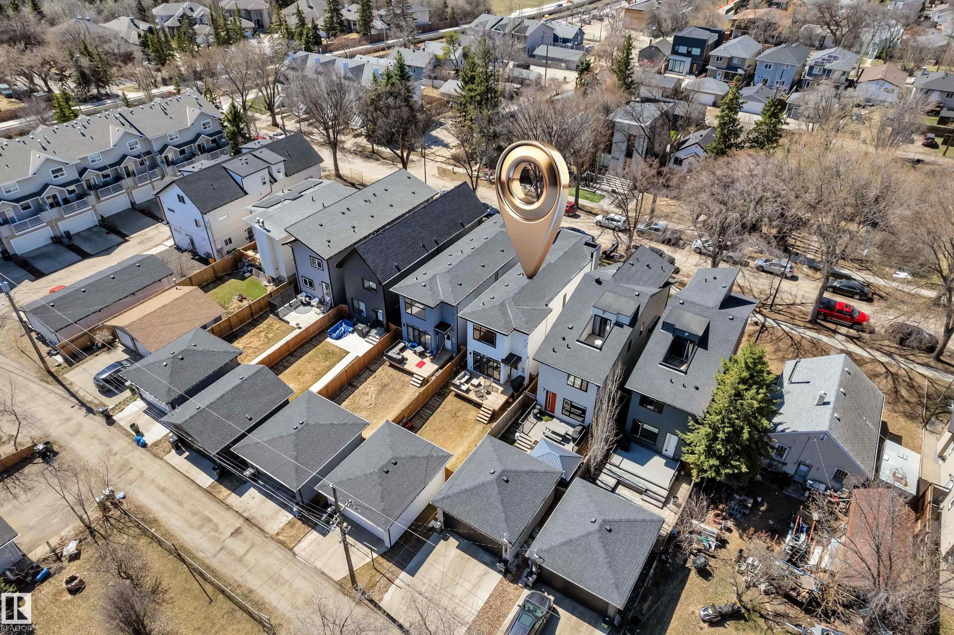 https://zimg.paragon.ice.com/ParagonImages/Property/PM/RAE/225399558/12/0/0/1408b3d10f30e83dc3bd5865f3cc015d/1/9365ae2e1d826626492ebec858b382b1/225399558-10bd1024-f147-4521-9da4-646222cb5fea.JPG