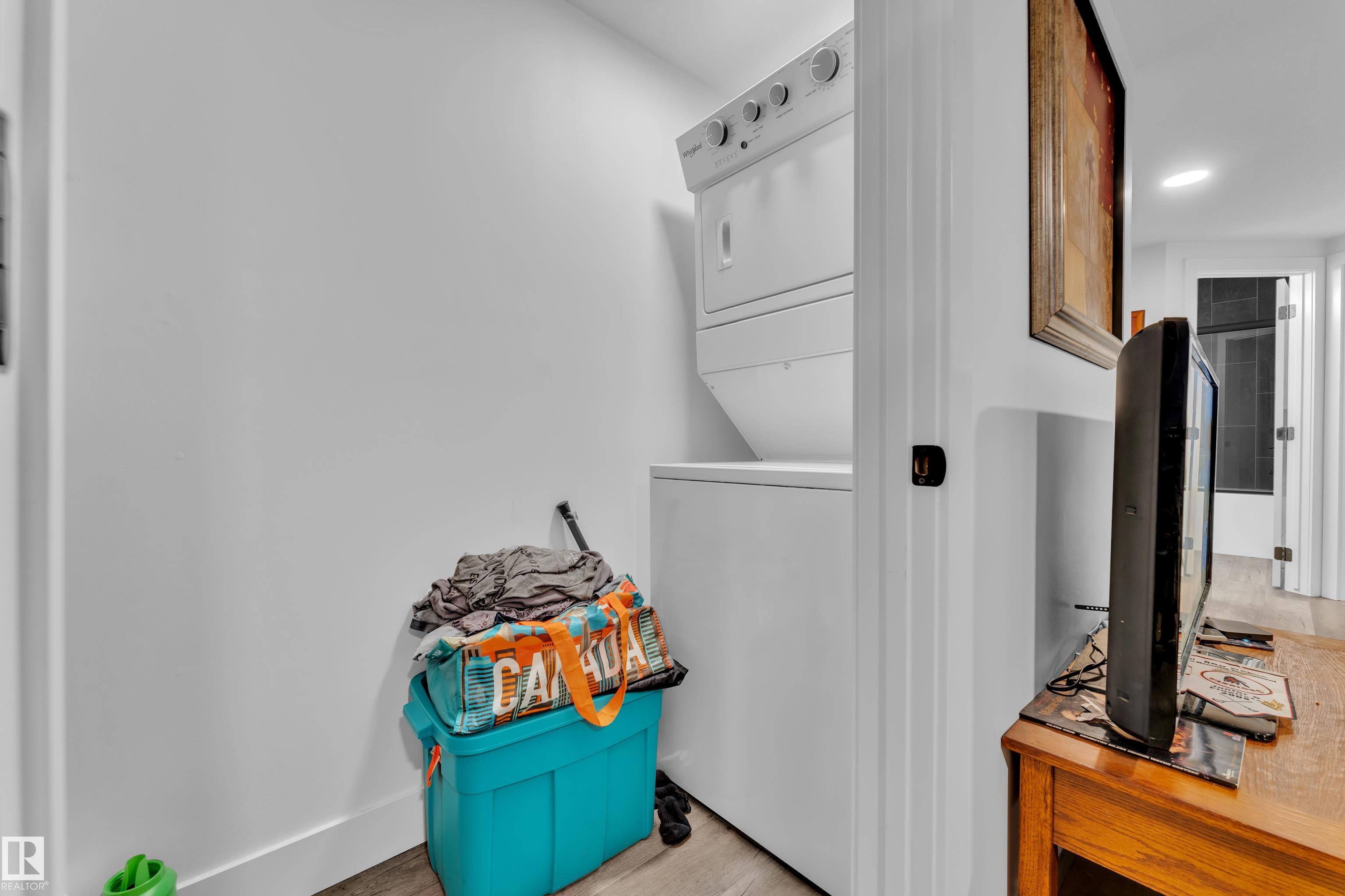 https://zimg.paragon.ice.com/ParagonImages/Property/PM/RAE/225399558/58/0/0/a86d8cc482e1127d638ca8f525bfffd2/1/9365ae2e1d826626492ebec858b382b1/225399558-f57dc8bf-eac0-436a-8ba1-50c8fcd75178.JPG