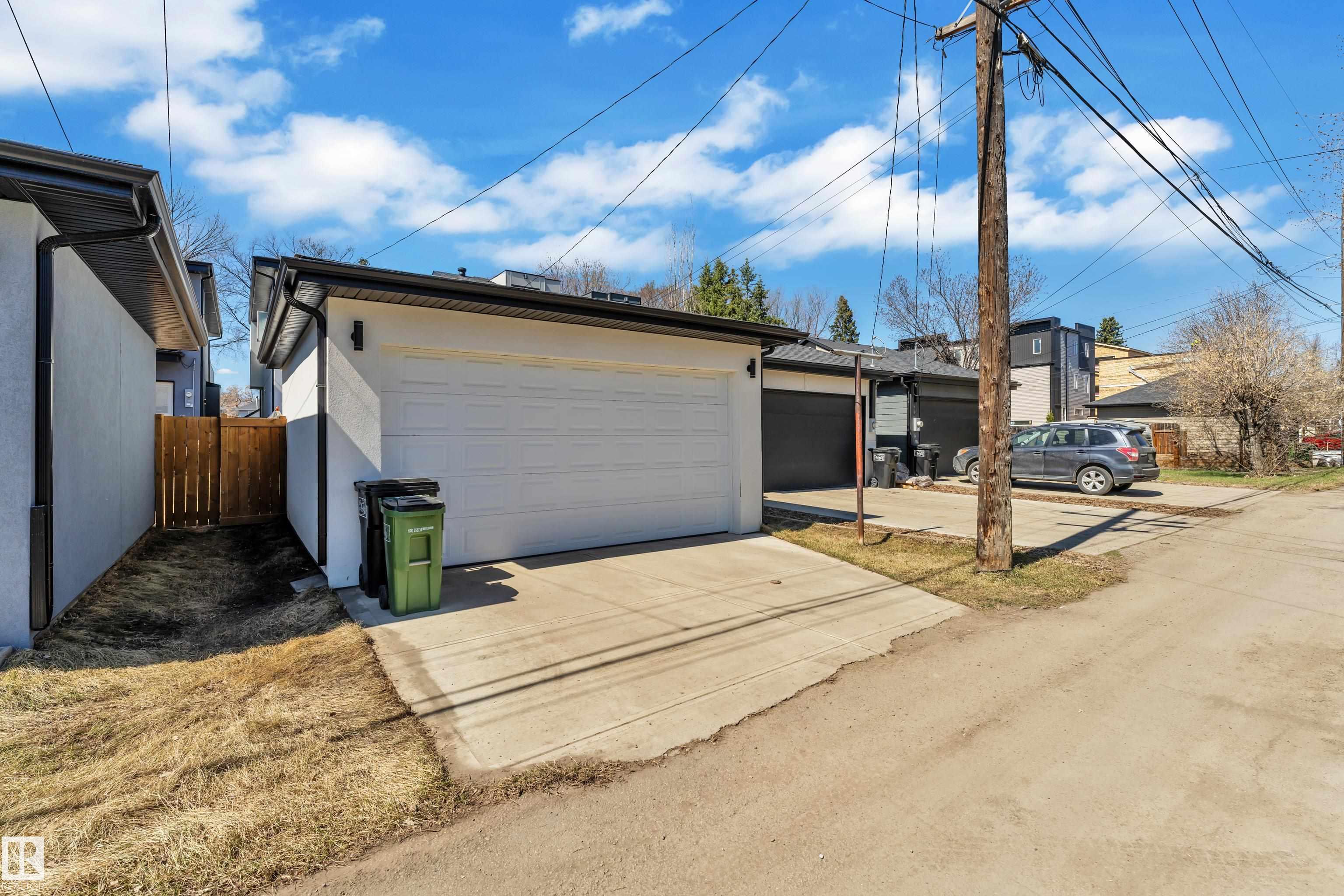 https://zimg.paragon.ice.com/ParagonImages/Property/PM/RAE/225399558/9/0/0/4080b4e8ded00959a9ca25a8960465b8/1/9365ae2e1d826626492ebec858b382b1/225399558-01f3d8ac-7509-4af6-a8fa-f7c551dac8f9.JPG