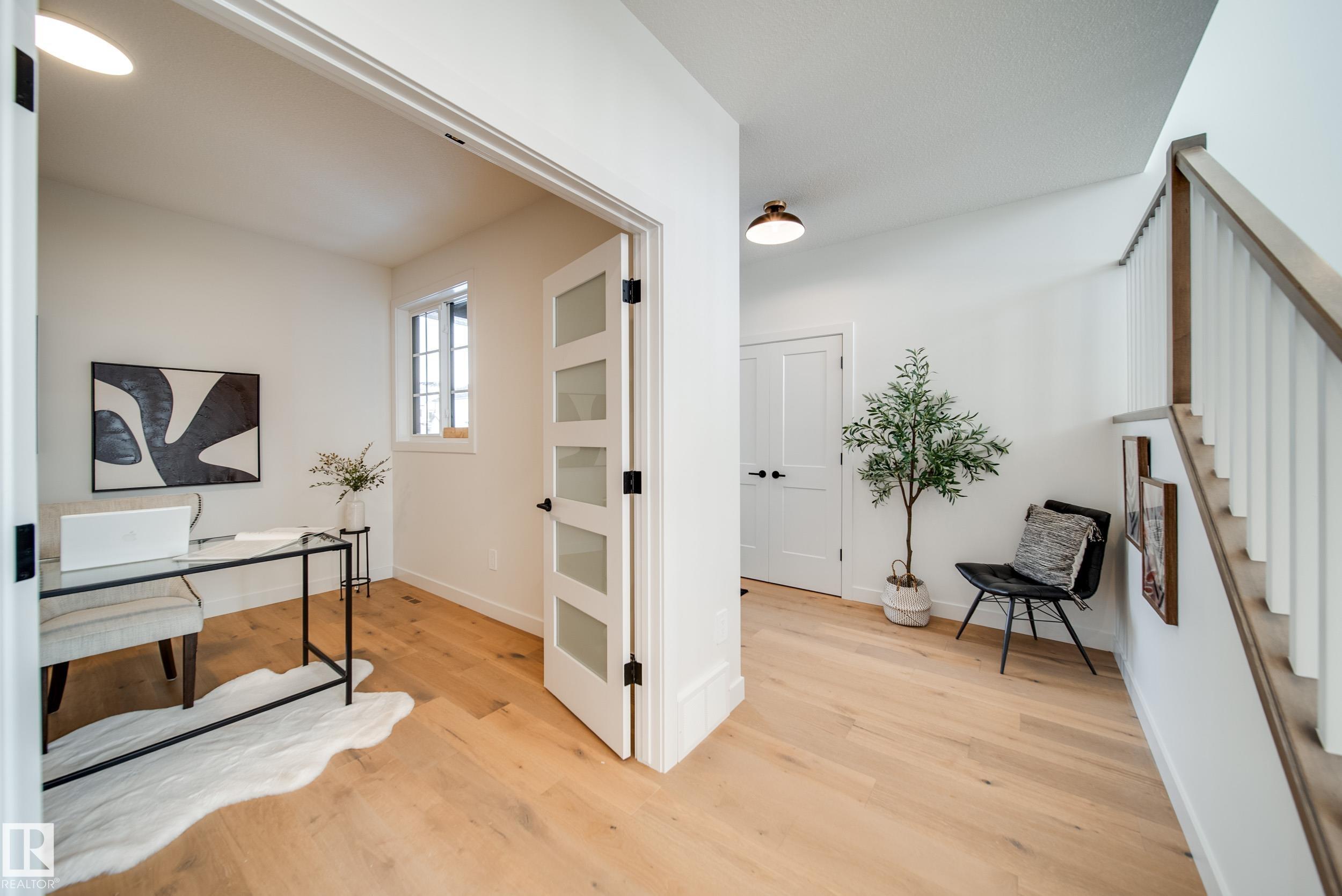 73 Chartres Close, Chérot, St. Albert
