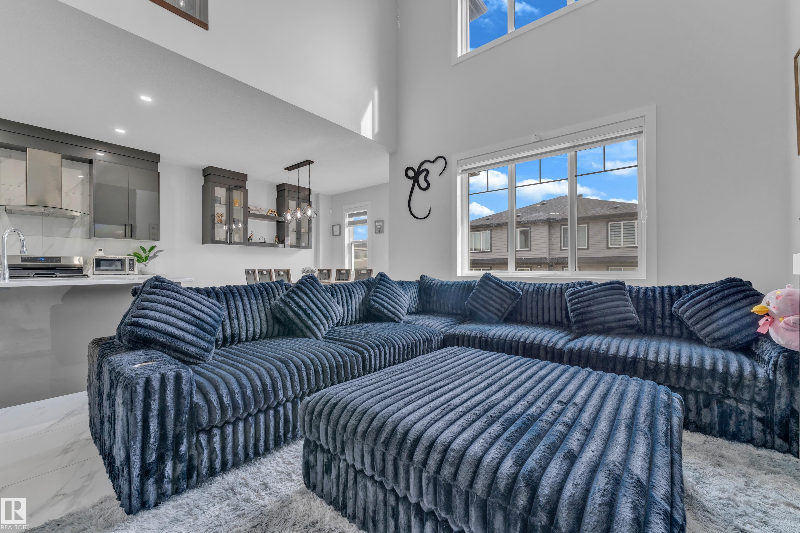 Photo 18 at 3607 41 Avenue, Azur, Beaumont