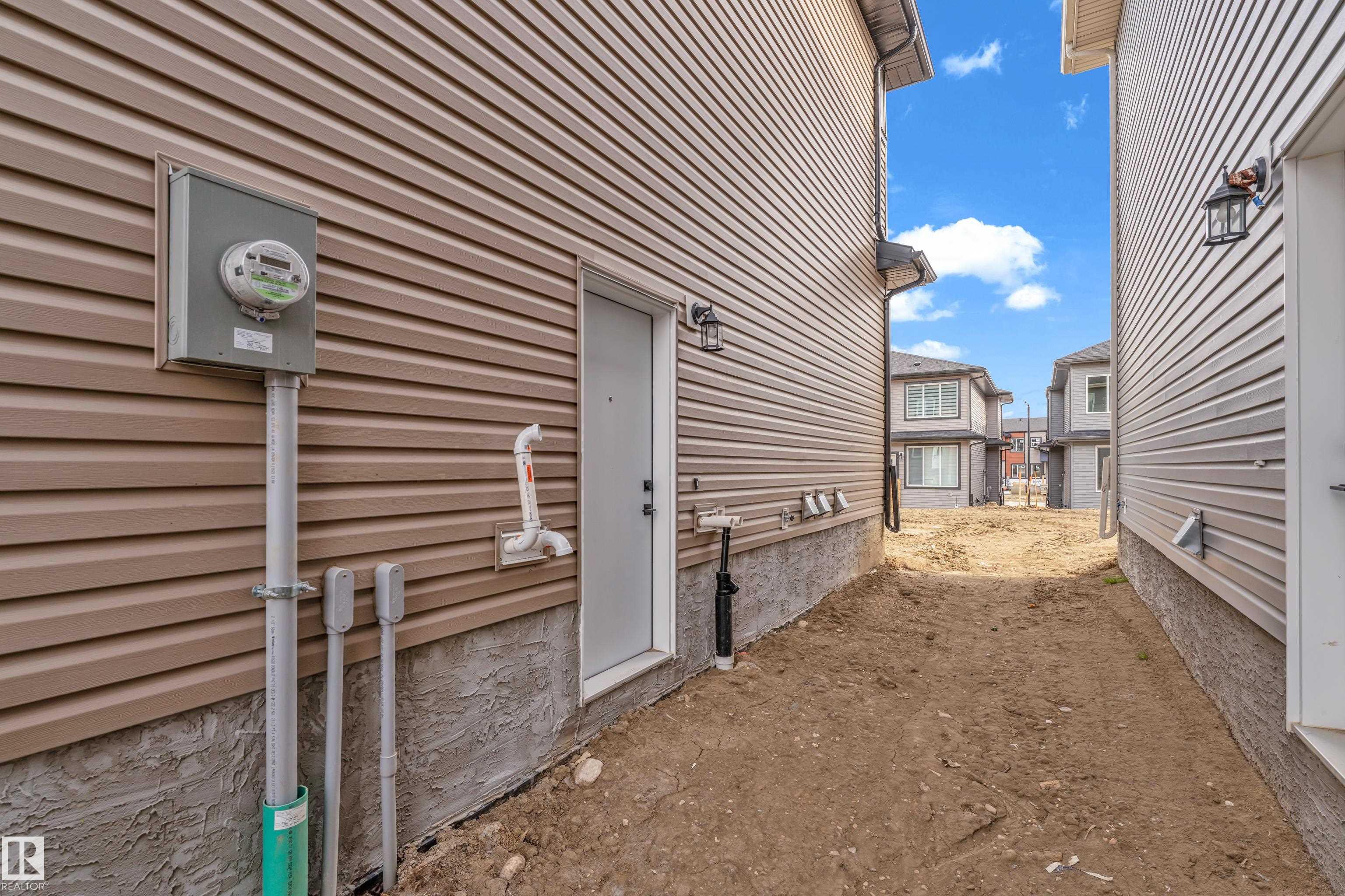 Photo 39 at 3607 41 Avenue, Azur, Beaumont