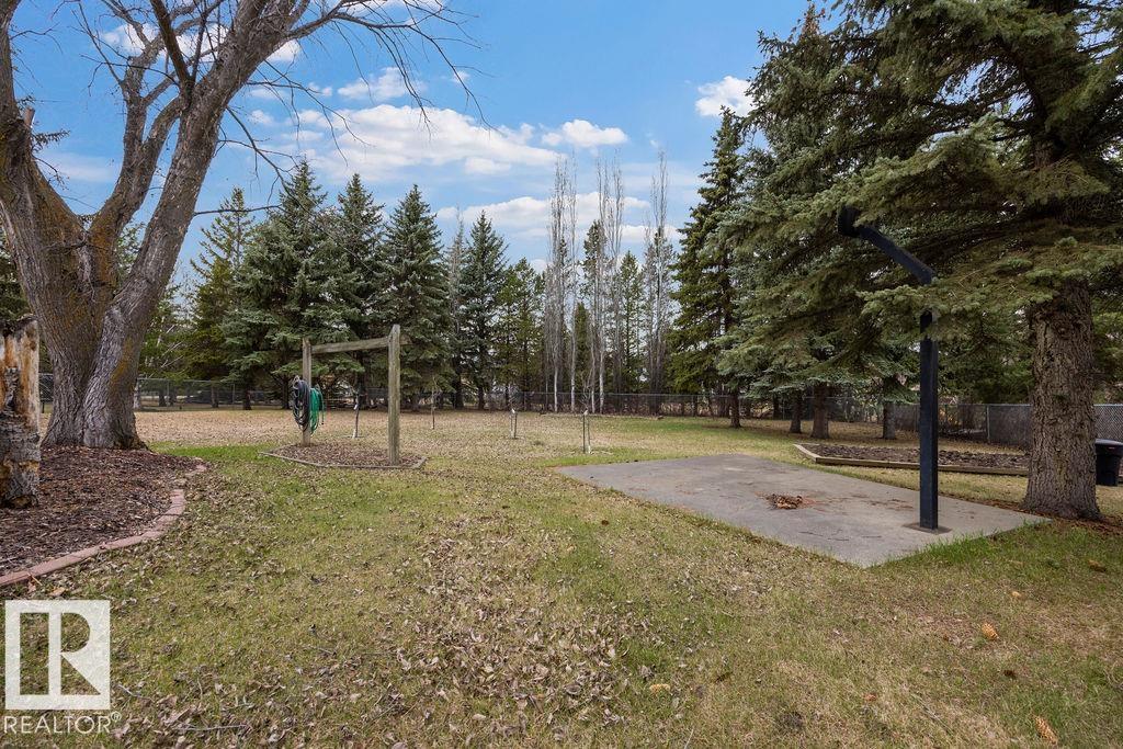 Photo 11 at 60 Sturgeon View Crescent, Manor Est Phase II, Rural Sturgeon County