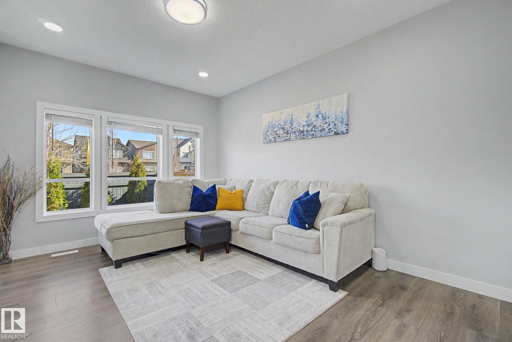 Photo 18 at 4018 Kinsella Way SW, Keswick, Edmonton