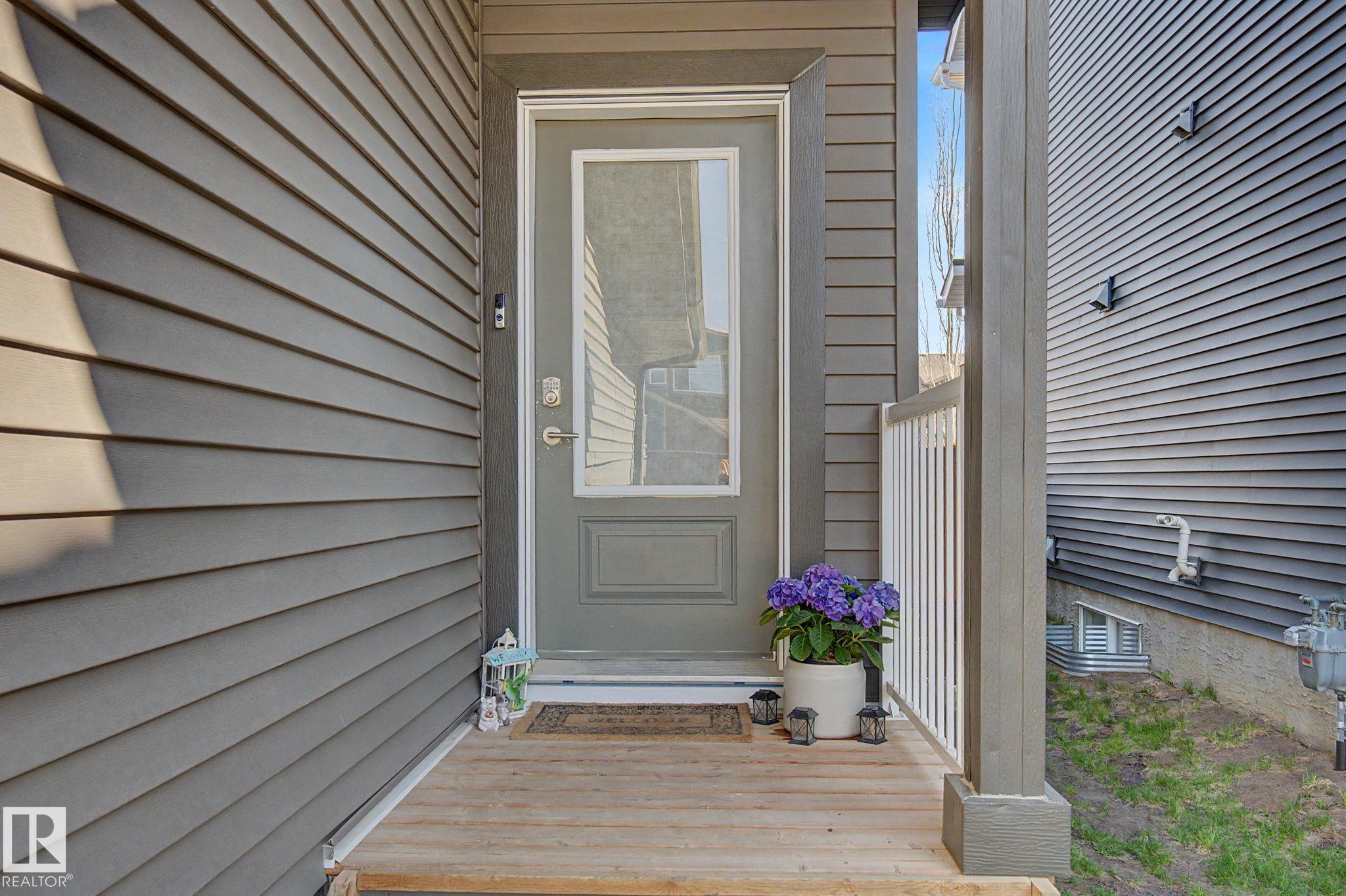 Picture for 4018 KINSELLA WY SW
