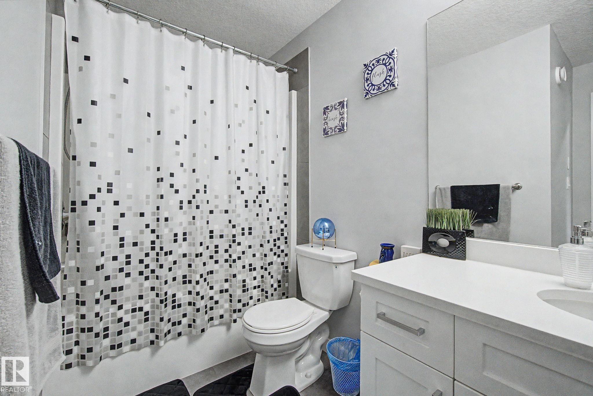 Photo 32 at 4018 Kinsella Way SW, Keswick, Edmonton