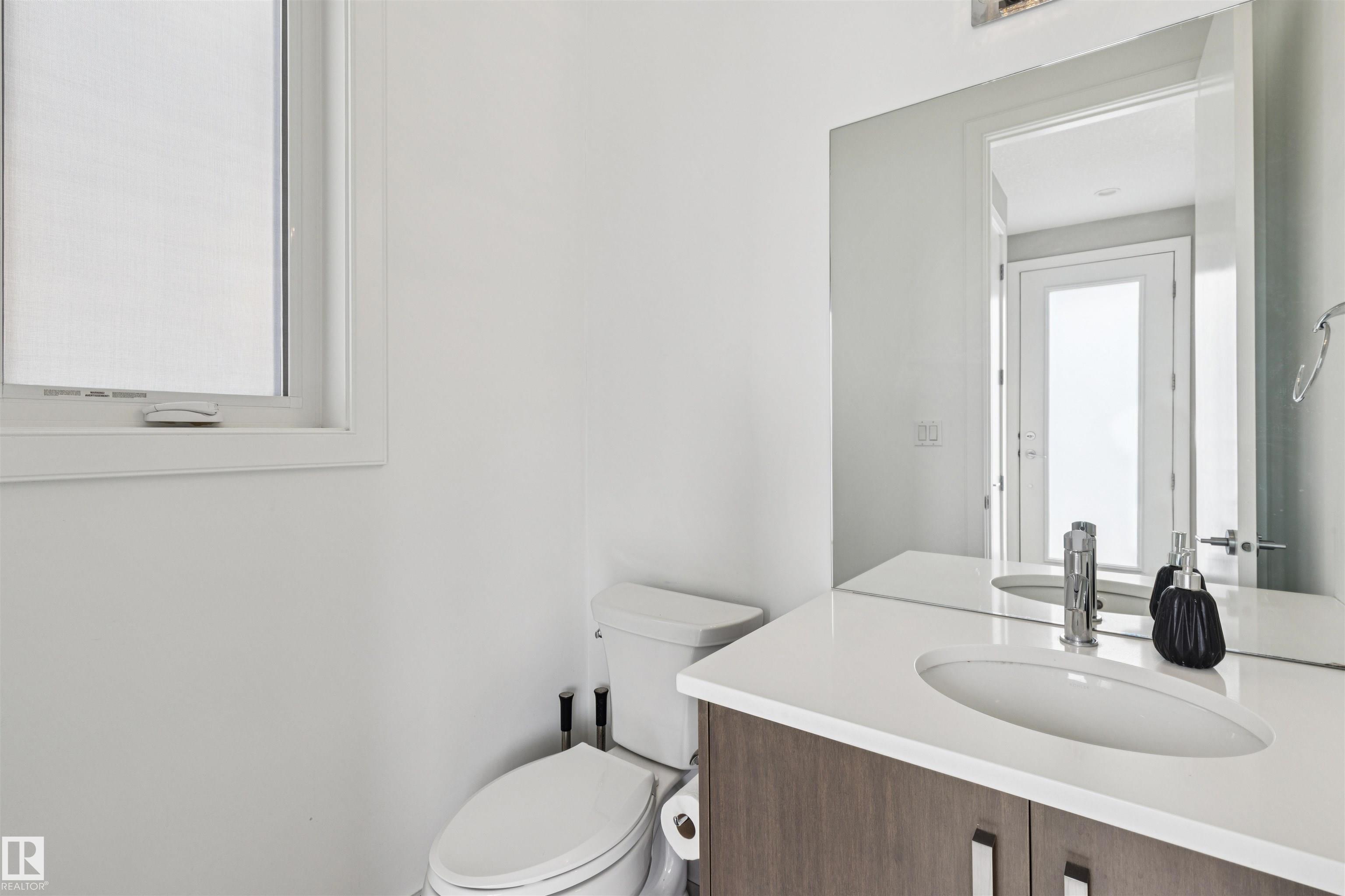 https://zimg.paragon.ice.com/ParagonImages/Property/PM/RAE/225399595/10/0/0/a8af0fbb6f9cf52838325c94ea537907/1/bfbf9b551de33195974b8d57db2837cb/225399595-2964e2f0-d61b-443a-b683-f9837f4903d8.JPG