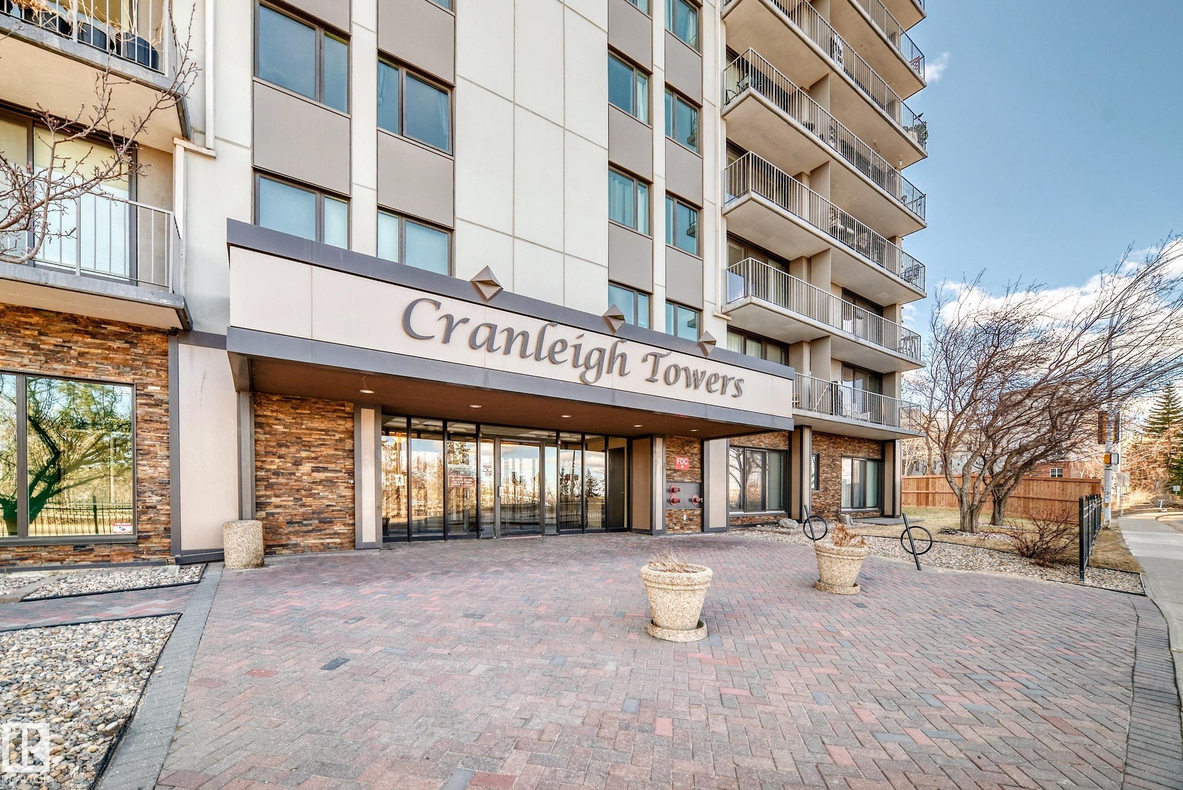 https://zimg.paragon.ice.com/ParagonImages/Property/PM/RAE/225399598/3/0/0/3690a23ae6750cc9f1d20e921955f110/1/705223db10c7dba976948815da88e8fa/225399598-c87a96b7-5b23-44ff-a100-a55fcf4157c3.JPG