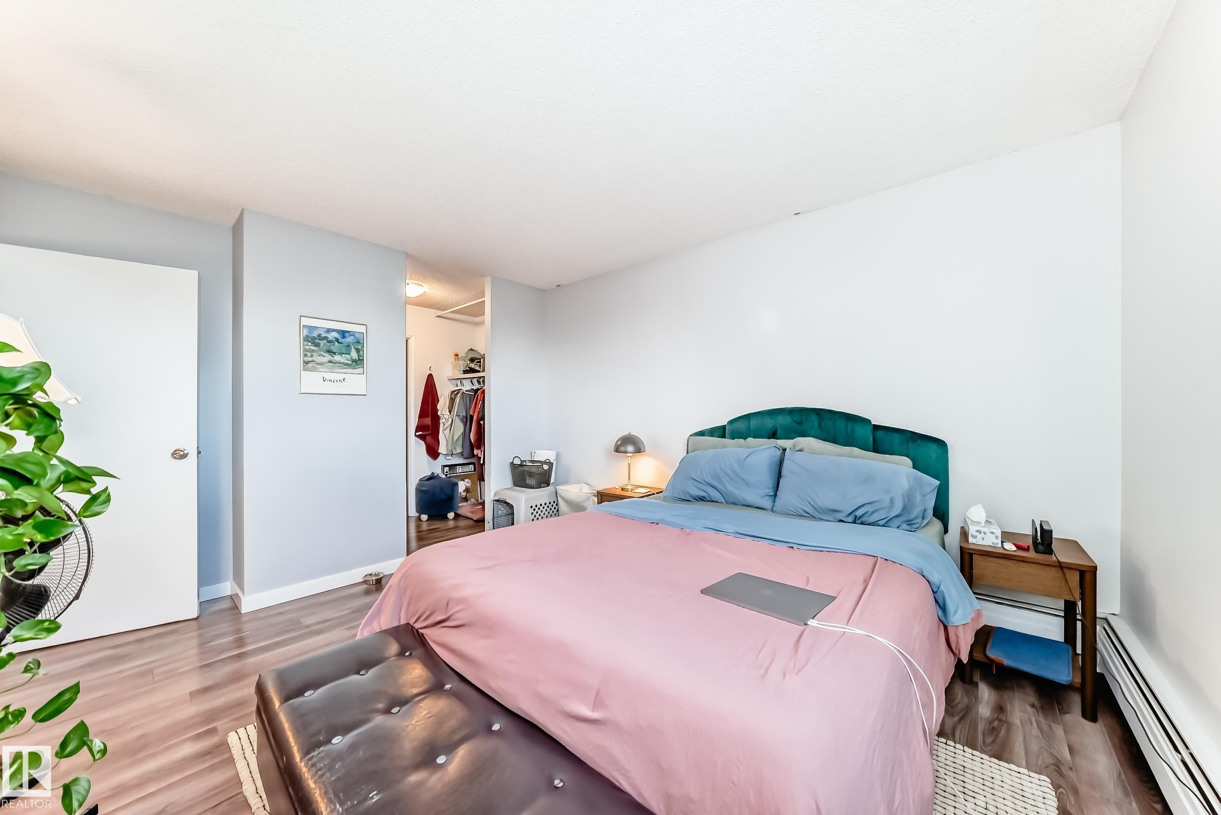 https://zimg.paragon.ice.com/ParagonImages/Property/PM/RAE/225399598/33/0/0/2f9ebfb66ec14828233e5cff833d8fa7/1/705223db10c7dba976948815da88e8fa/225399598-6f62370e-a887-4709-89fc-ec92f43628a7.JPG