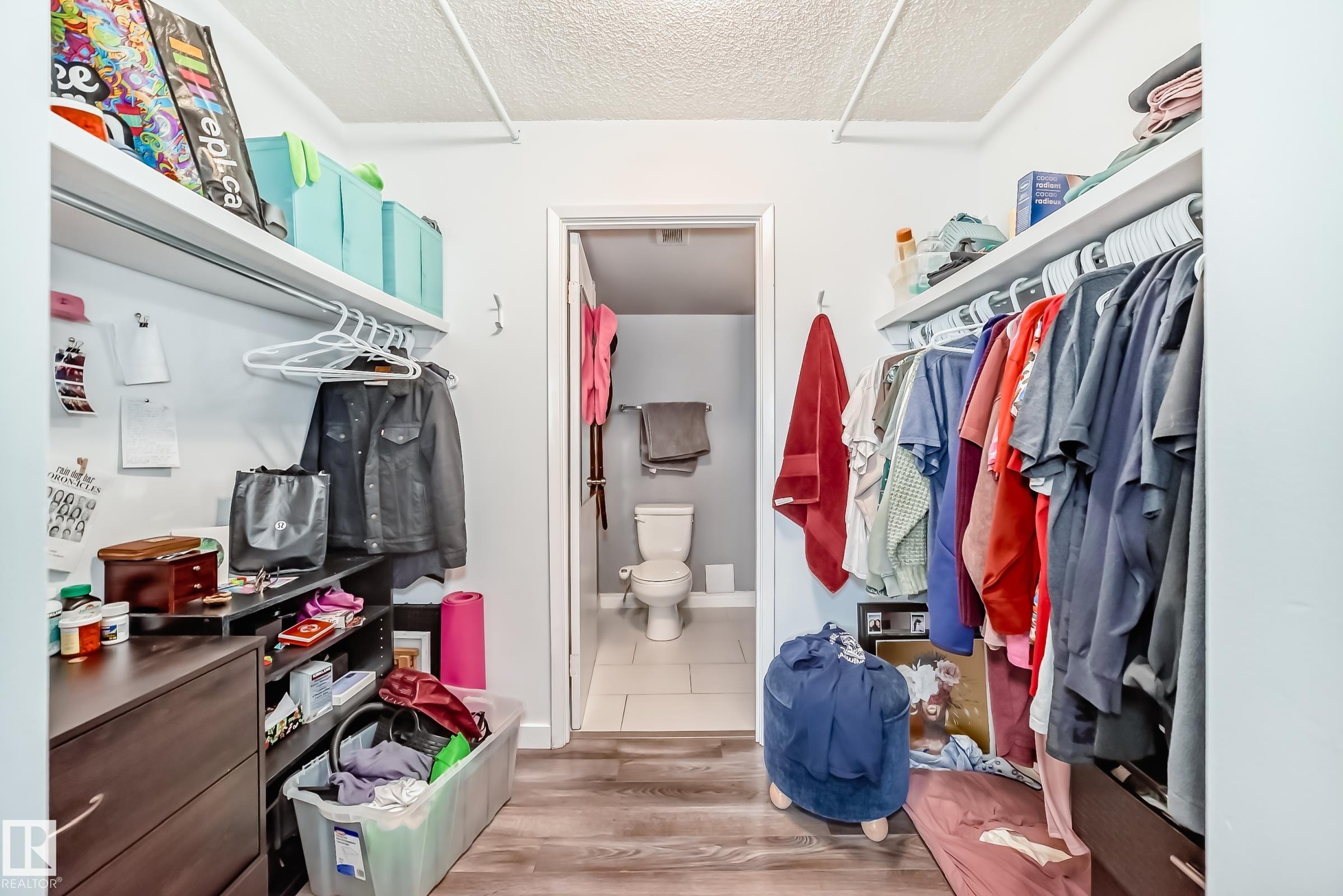 https://zimg.paragon.ice.com/ParagonImages/Property/PM/RAE/225399598/36/0/0/d5306a2af56c049fa87be5df2521b3c4/1/705223db10c7dba976948815da88e8fa/225399598-2a046bc1-cb51-4fc2-9c7a-3a19070eb238.JPG