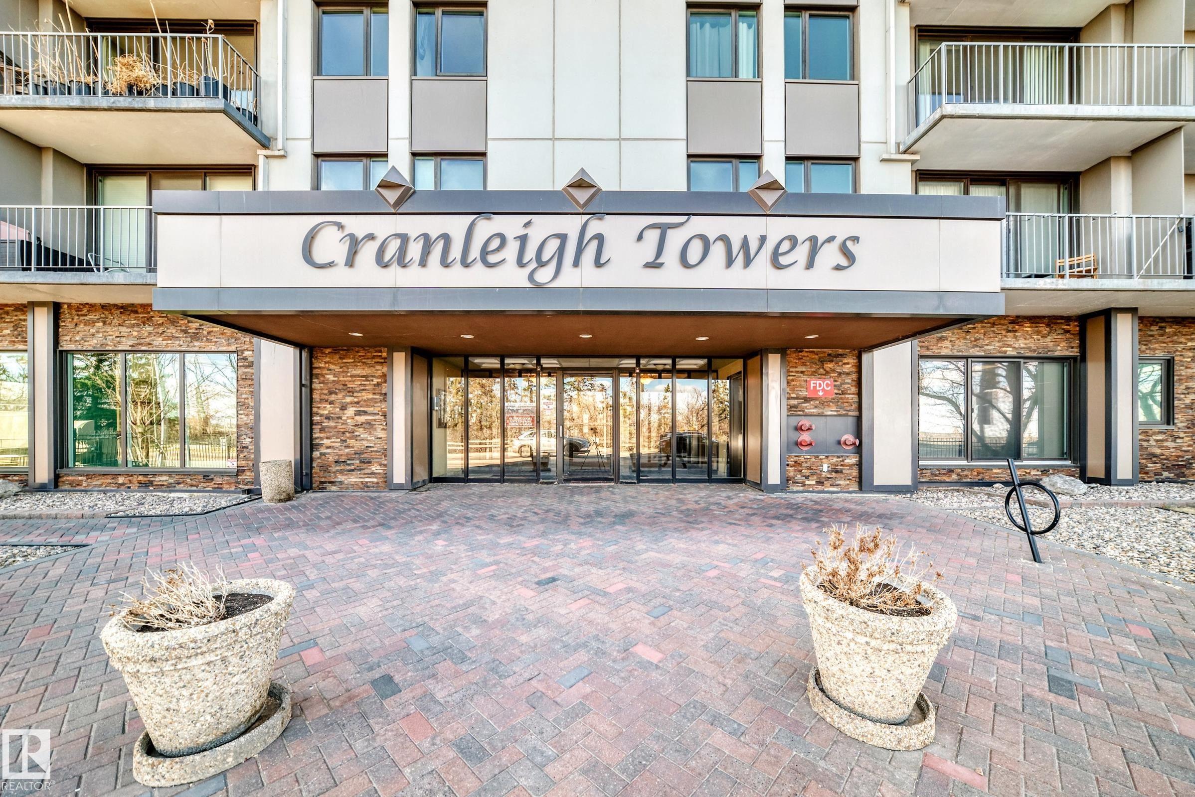 https://zimg.paragon.ice.com/ParagonImages/Property/PM/RAE/225399598/4/0/0/fb4ee8abeecb6ba16777e4dd1eb5a2a9/1/705223db10c7dba976948815da88e8fa/225399598-2164f538-4aa3-4f25-ae70-1c49931d8539.JPG