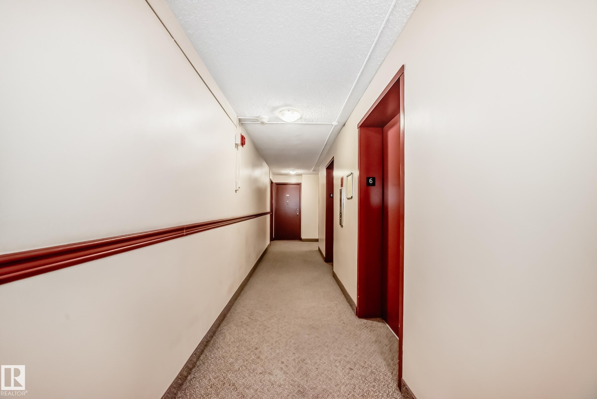 https://zimg.paragon.ice.com/ParagonImages/Property/PM/RAE/225399598/49/0/0/7126b58f32e9bc30c8302dfc172979f5/1/705223db10c7dba976948815da88e8fa/225399598-64ffa48f-0644-4e2e-8857-42380370e365.JPG