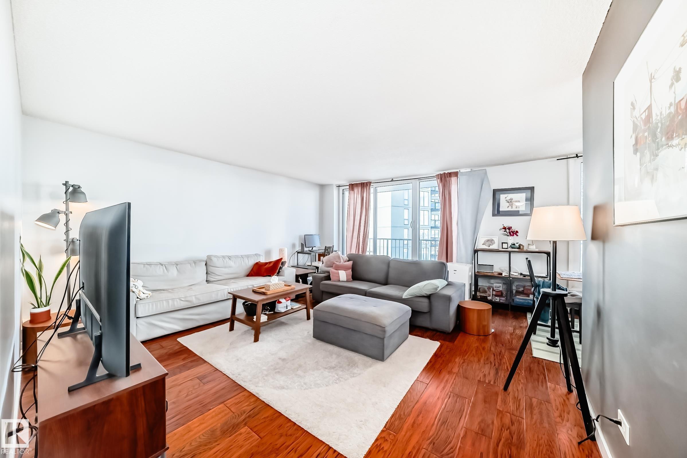 https://zimg.paragon.ice.com/ParagonImages/Property/PM/RAE/225399598/7/0/0/fafd8ced6b0ab13d6b4426b8944a9cce/1/705223db10c7dba976948815da88e8fa/225399598-84288115-dbaf-4e57-a49f-6d9883f8e936.JPG