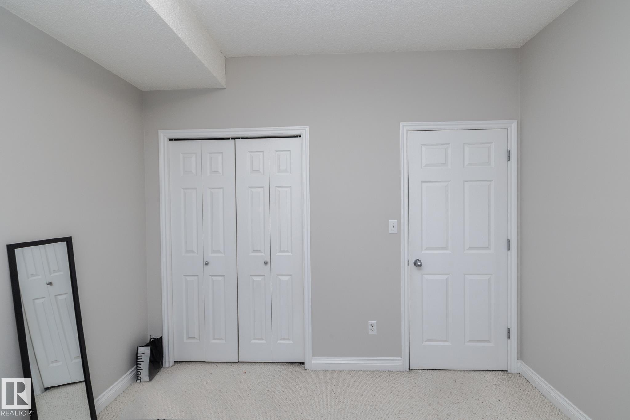 https://zimg.paragon.ice.com/ParagonImages/Property/PM/RAE/225399600/11/0/0/a5c2d0b1ae7460eefe8e43e79d902ef7/1/fd76cec59daba7b1c2d7757598e2543a/225399600-60cc6c50-a043-4989-ae7e-15e42c7b5aba.JPG
