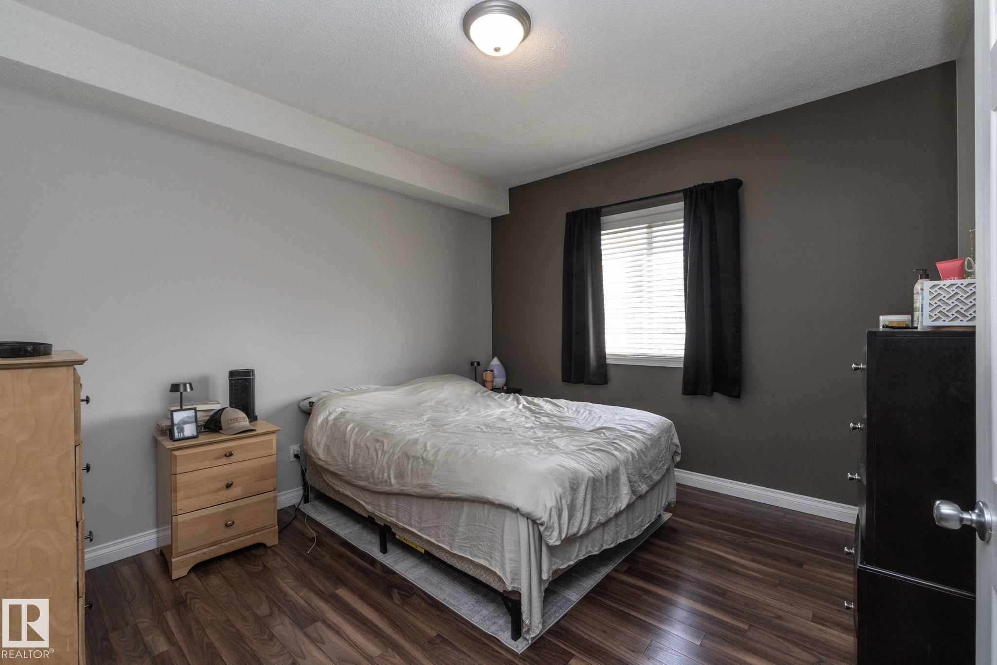 https://zimg.paragon.ice.com/ParagonImages/Property/PM/RAE/225399600/13/0/0/27878ce30374a790823627739baaf447/1/fd76cec59daba7b1c2d7757598e2543a/225399600-1bc331fd-4bbc-47d7-bf81-8caca6cf68da.JPG