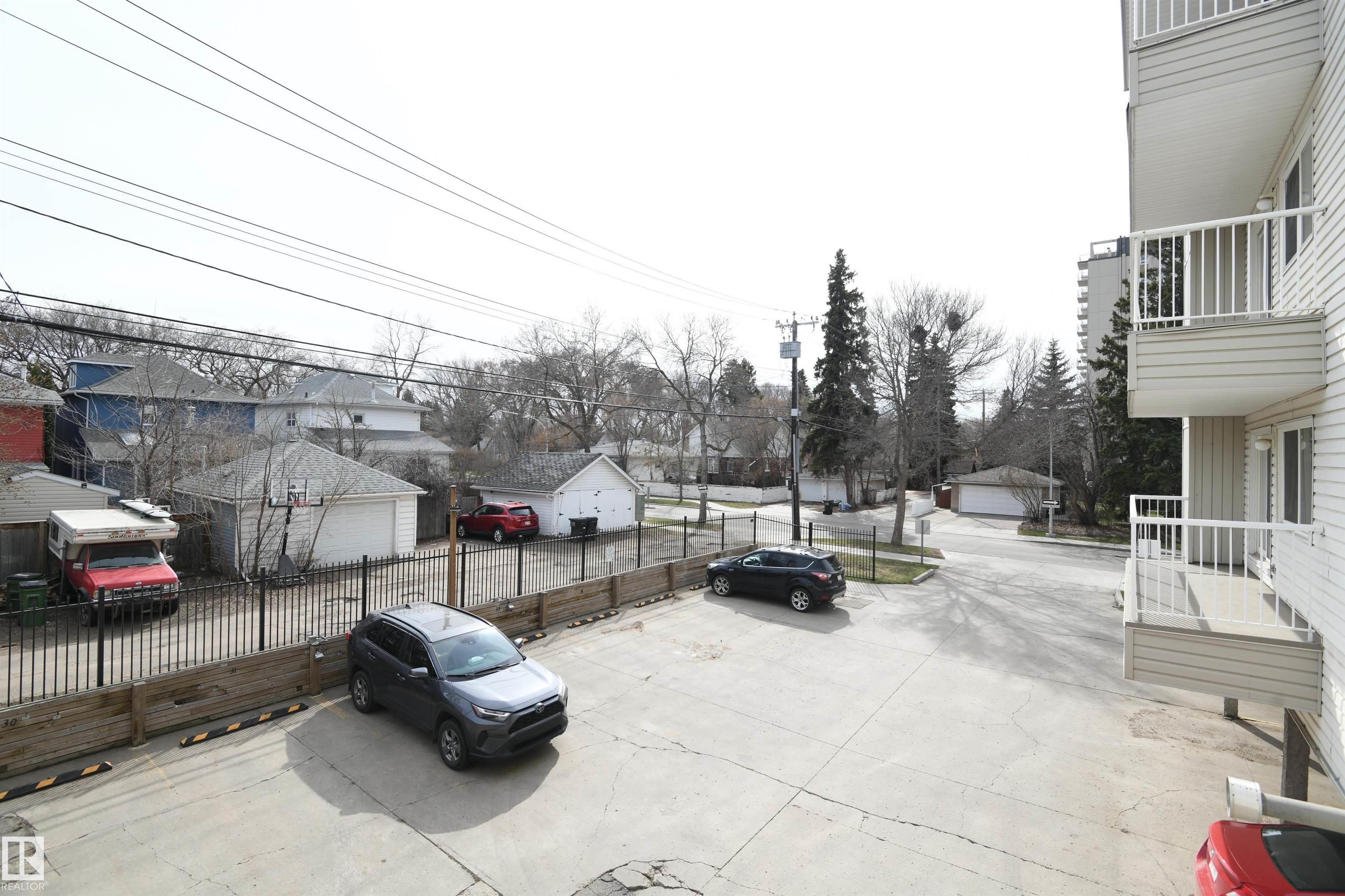 https://zimg.paragon.ice.com/ParagonImages/Property/PM/RAE/225399606/26/0/0/bc03c6cca9297d71511641511b73f1ac/1/d9b59ad9c193c12be65e6f1cbeddc03a/225399606-bc6ce507-da8e-4756-8282-ec3d9c631a26.JPG