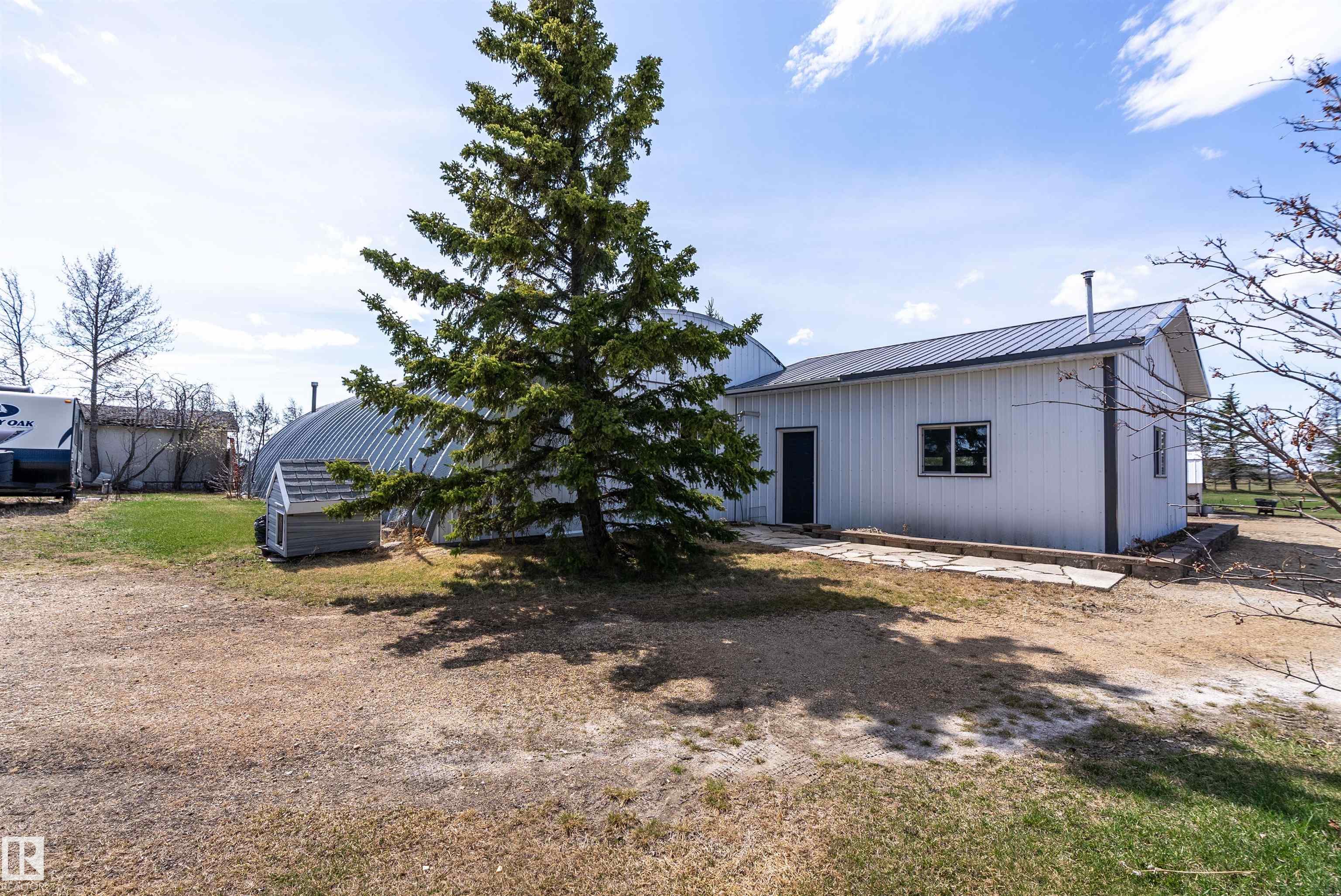 25057 Twp Rd 490, None, Rural Leduc County