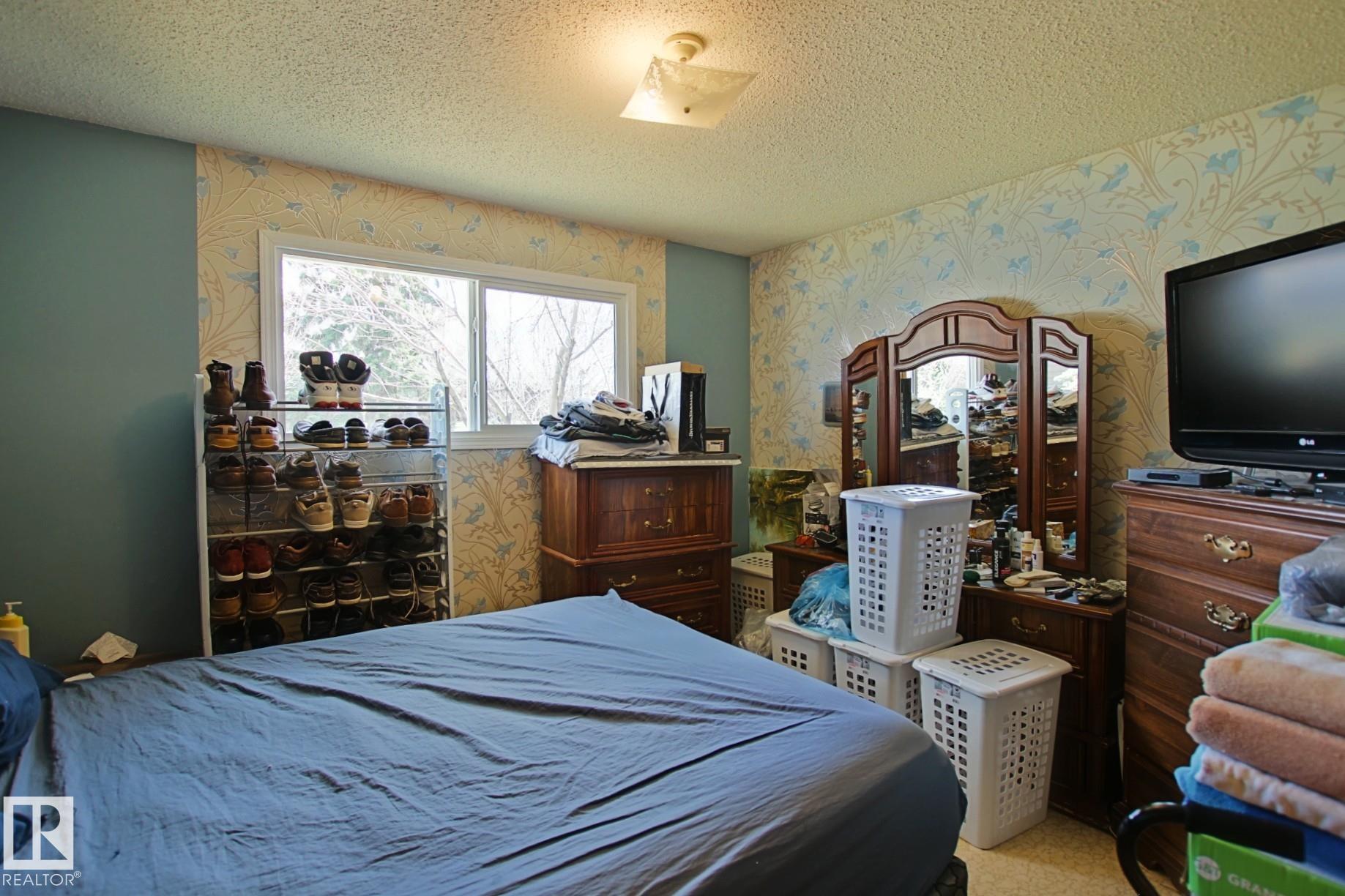 https://zimg.paragon.ice.com/ParagonImages/Property/PM/RAE/225399612/25/0/0/03984ac111ce5abf4b281c52279f1aef/1/e00c8bef353a46cf035ee5b06c3dc4bb/225399612-c333fd63-9c90-489a-a516-8261f23e005b.JPG