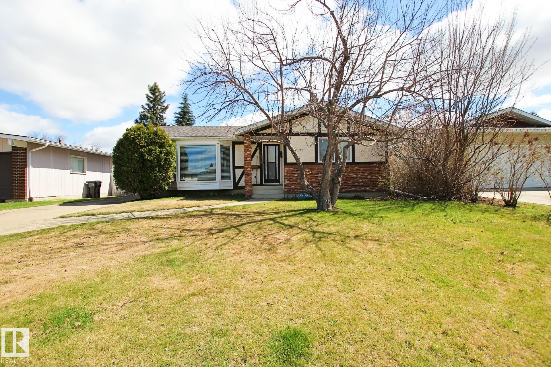 Picture for 3539 104 ST NW