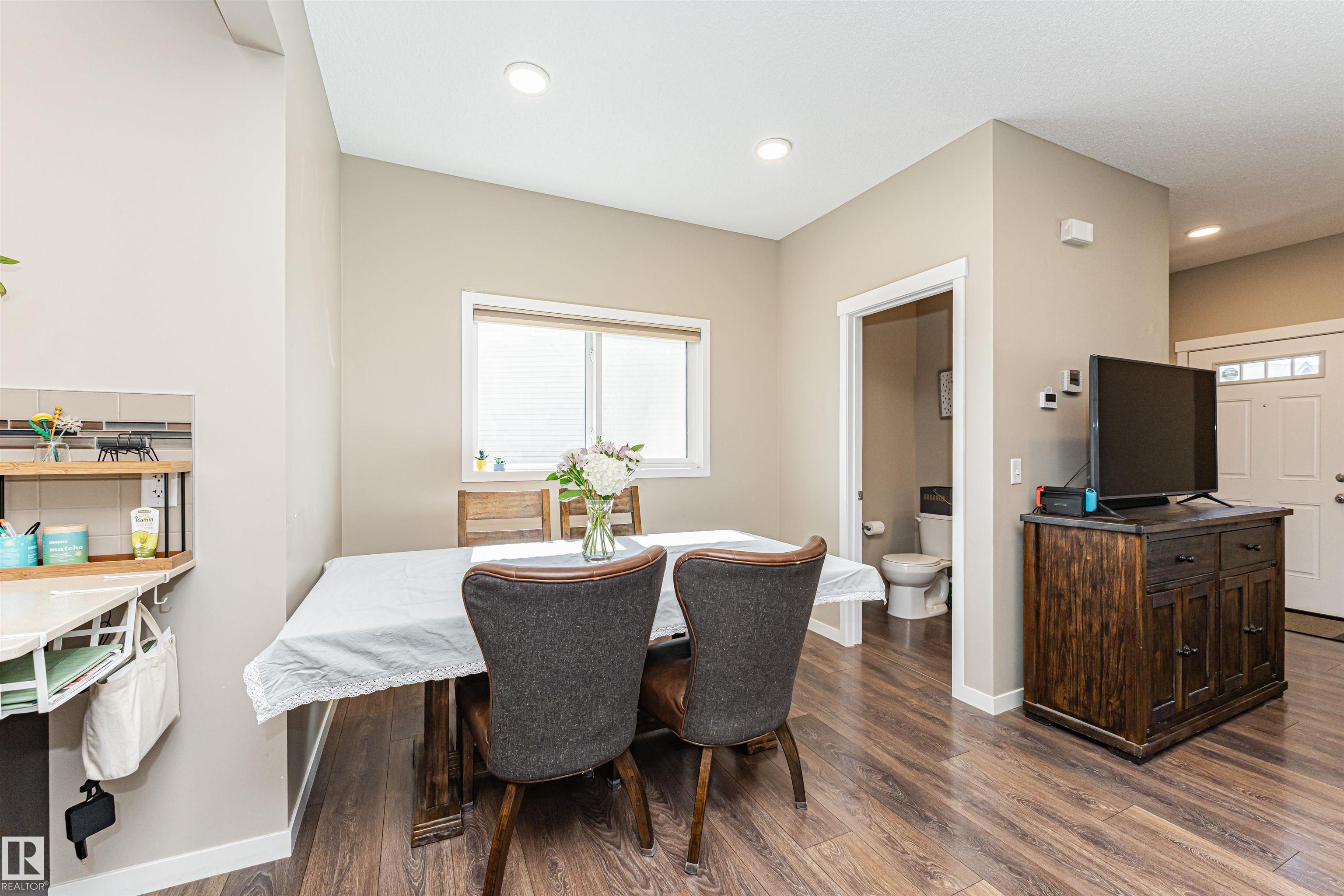Photo 10 at 4452 Annett Common SW, Allard, Edmonton