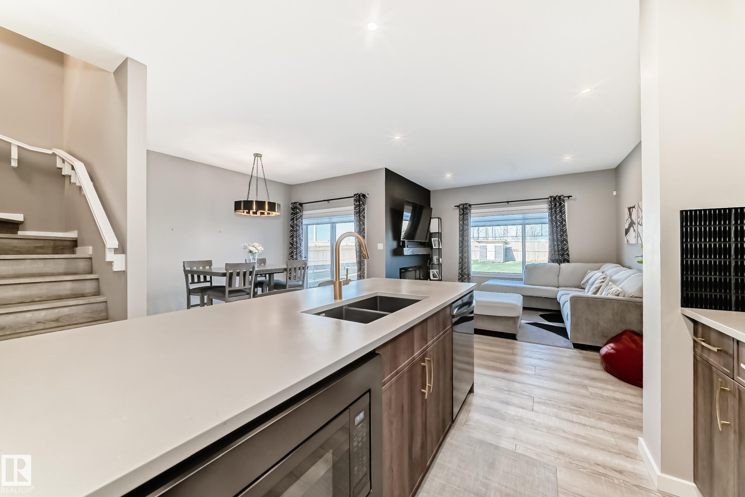 Photo 11 at 143 Larch Crescent, Woodbend, Leduc