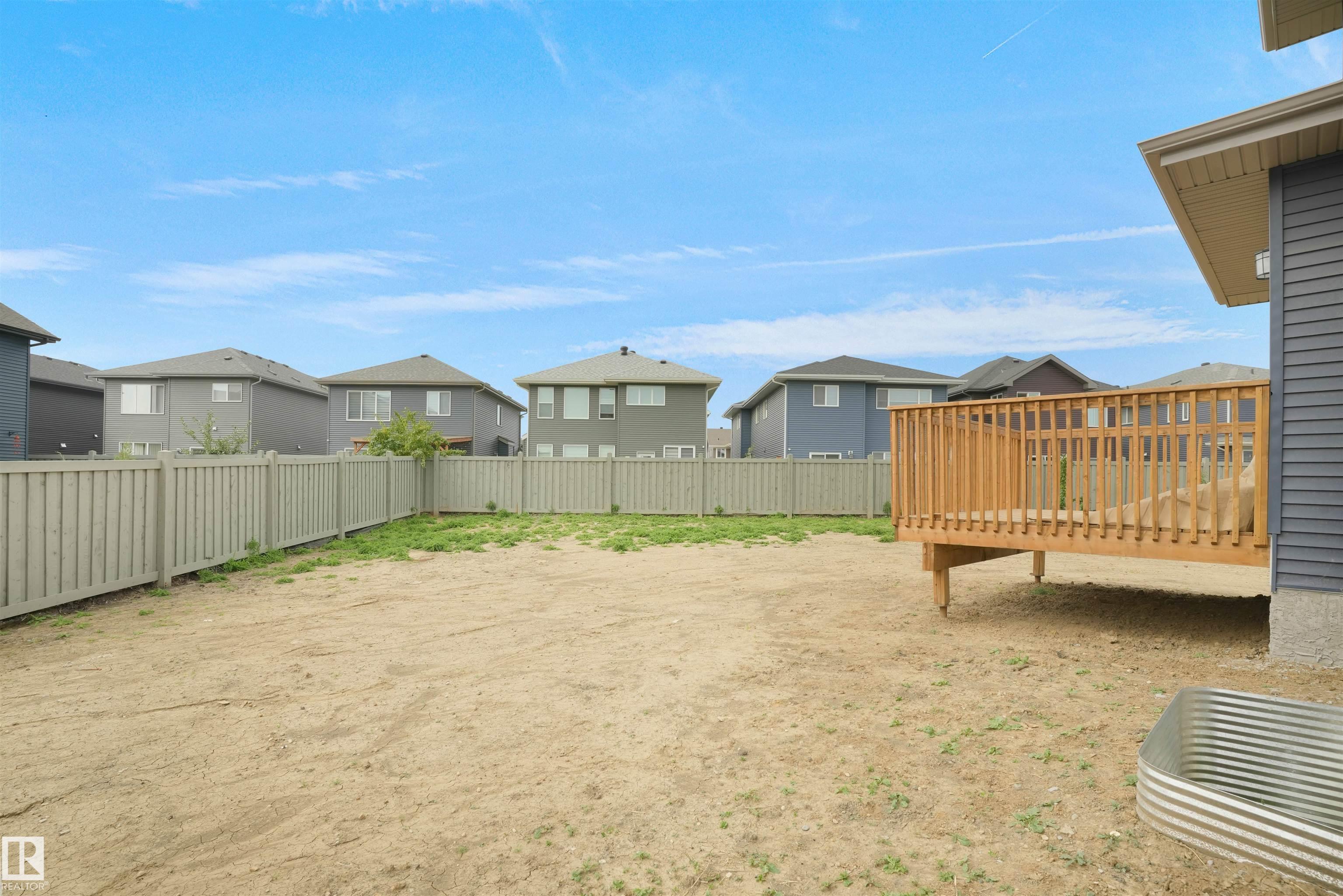 https://zimg.paragon.ice.com/ParagonImages/Property/PM/RAE/225399616/13/0/0/7d5e053dcace87f0ce7faff27a04540b/1/da46d4e8bd4cc4f84f6cc27b0f30383e/225399616-e297d59c-2387-4b10-b6f7-35d3445ec387.JPG