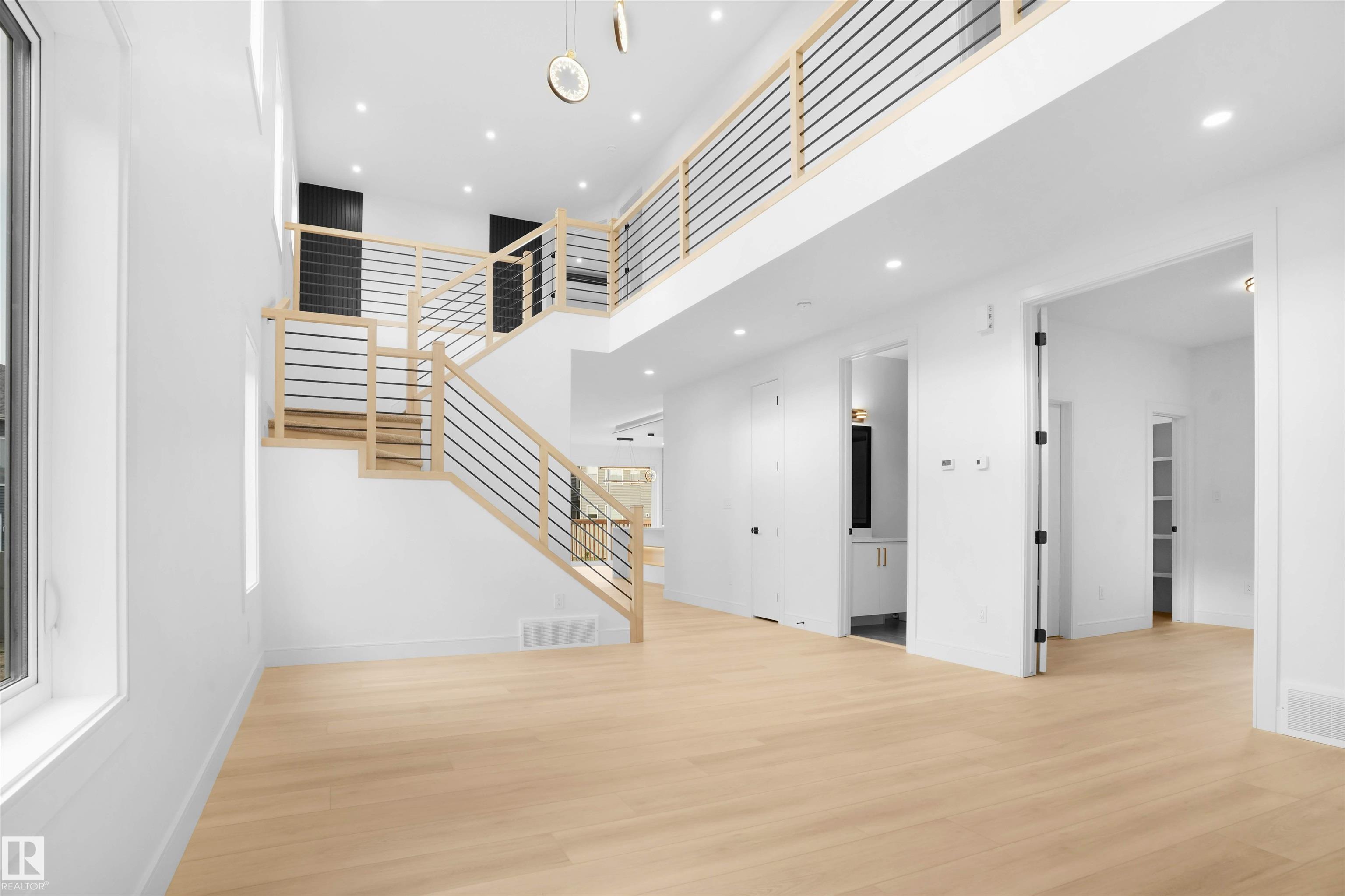 https://zimg.paragon.ice.com/ParagonImages/Property/PM/RAE/225399616/17/0/0/f0ac1c761c172cf2d0aaa99a70b960cb/1/da46d4e8bd4cc4f84f6cc27b0f30383e/225399616-03ab1c43-65bb-4afa-9123-33073e1e0ffe.JPG