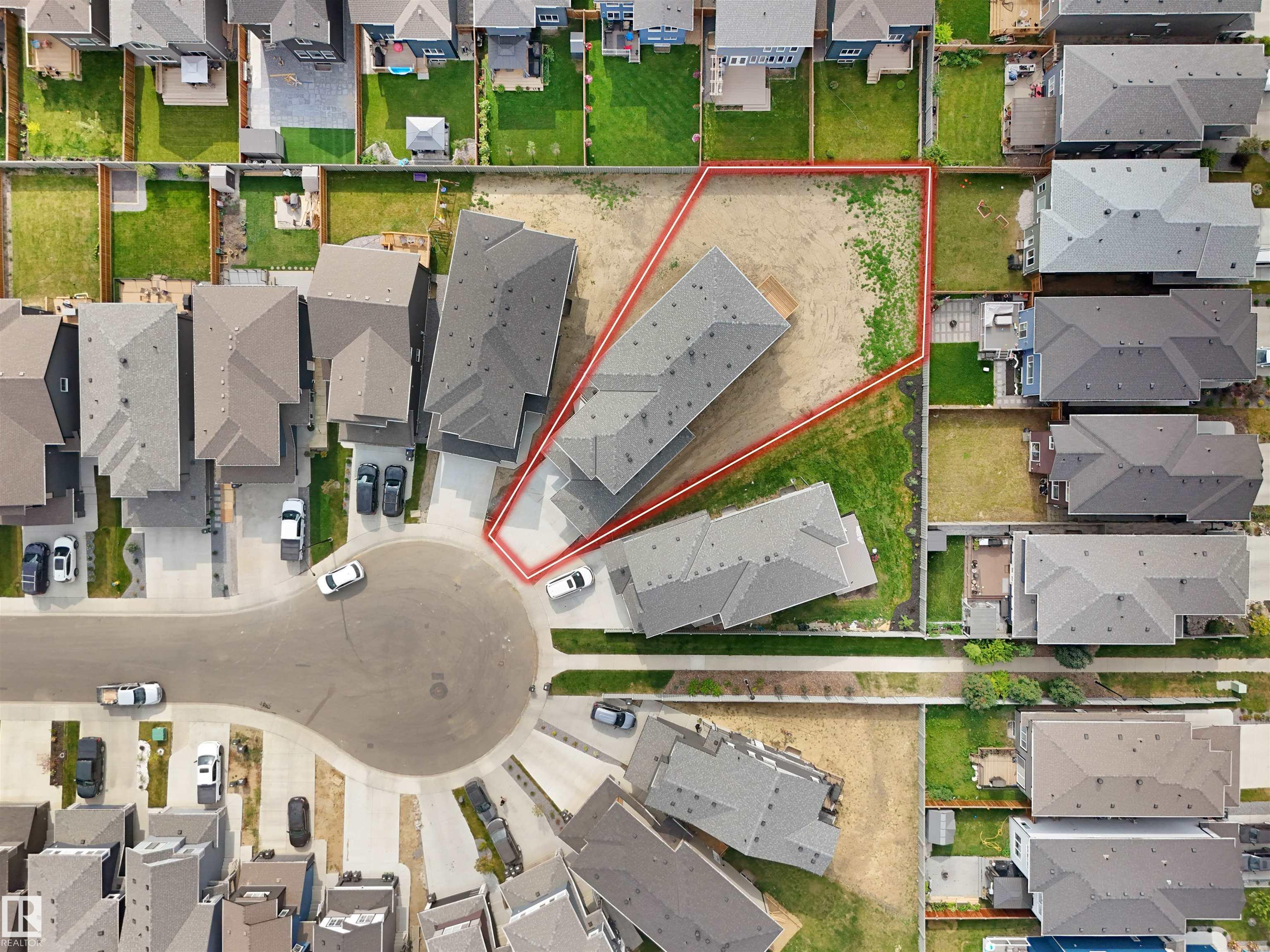 https://zimg.paragon.ice.com/ParagonImages/Property/PM/RAE/225399616/6/0/0/0fa7ce0736d71a0c86e5427a516ae347/1/da46d4e8bd4cc4f84f6cc27b0f30383e/225399616-db162f6a-ebcd-4286-a135-57c9a9ae8c4c.JPG