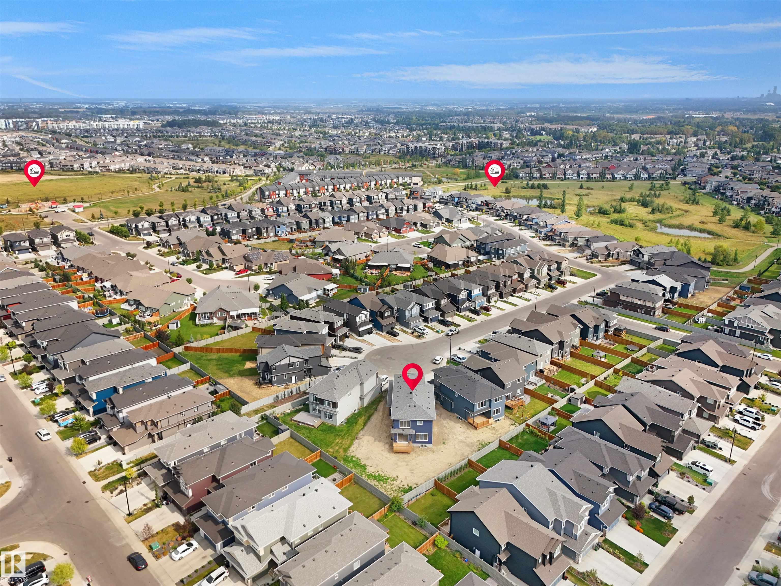https://zimg.paragon.ice.com/ParagonImages/Property/PM/RAE/225399616/7/0/0/3fa6c78c4af9b5b936d14d9da652243b/1/da46d4e8bd4cc4f84f6cc27b0f30383e/225399616-c3bfda29-e9e6-4104-bb45-8115b931f2dc.JPG