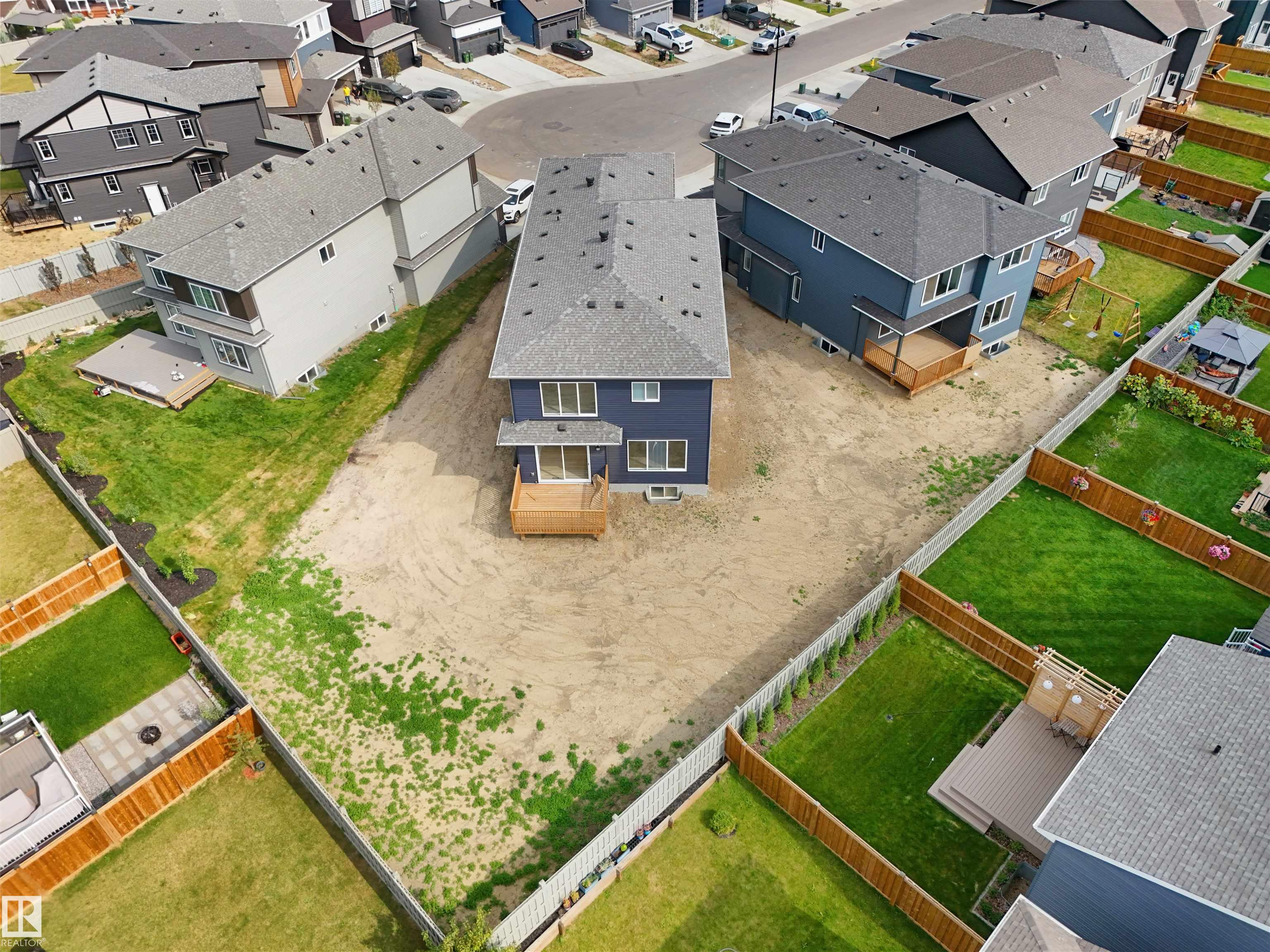 https://zimg.paragon.ice.com/ParagonImages/Property/PM/RAE/225399616/8/0/0/b7c3b8712f731288cbbf7509b64dffc1/1/da46d4e8bd4cc4f84f6cc27b0f30383e/225399616-3dbc4c9e-24ca-490d-90b5-7df5b7168f49.JPG
