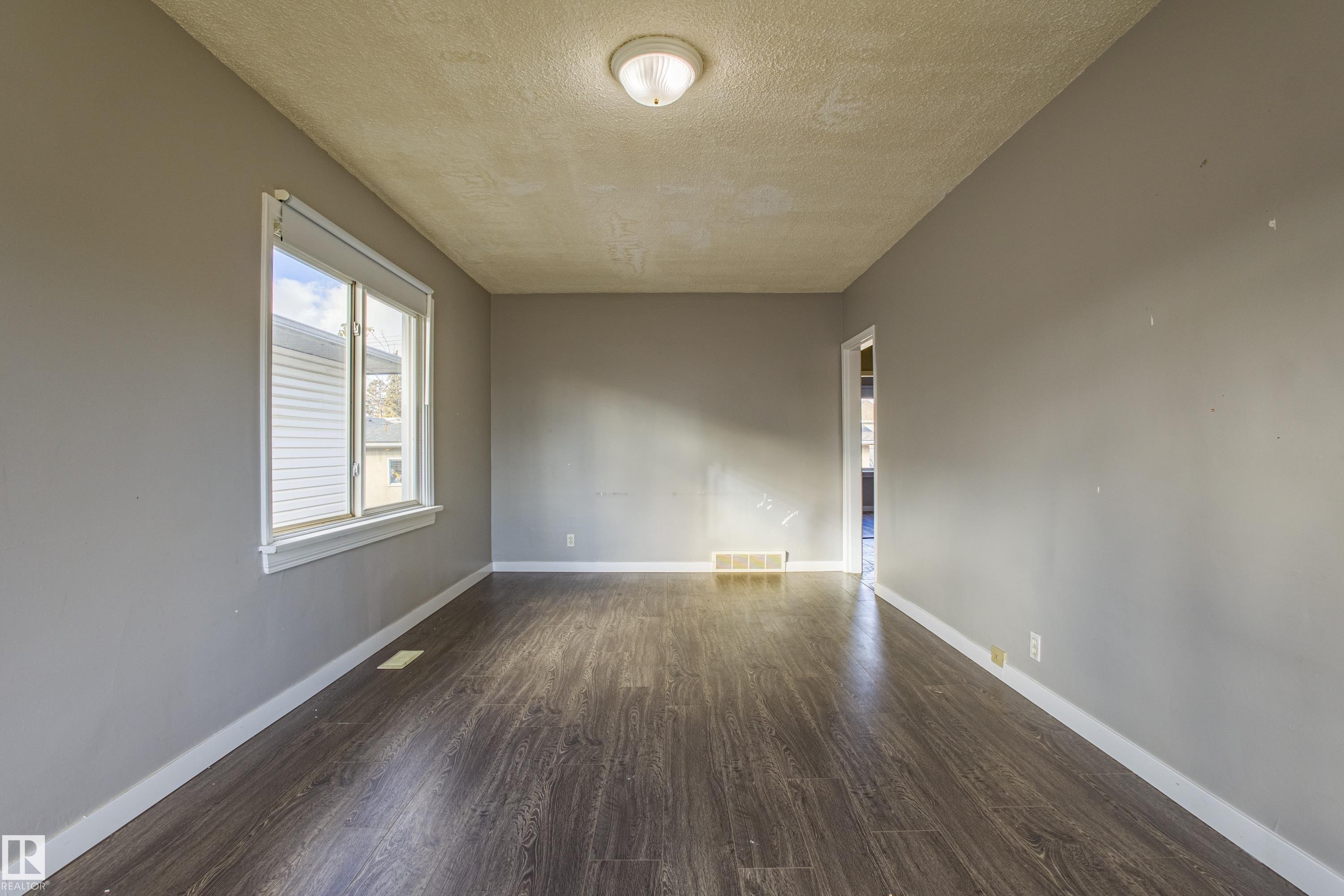 Photo 11 at 12716 12718 94 Street NW, Killarney, Edmonton