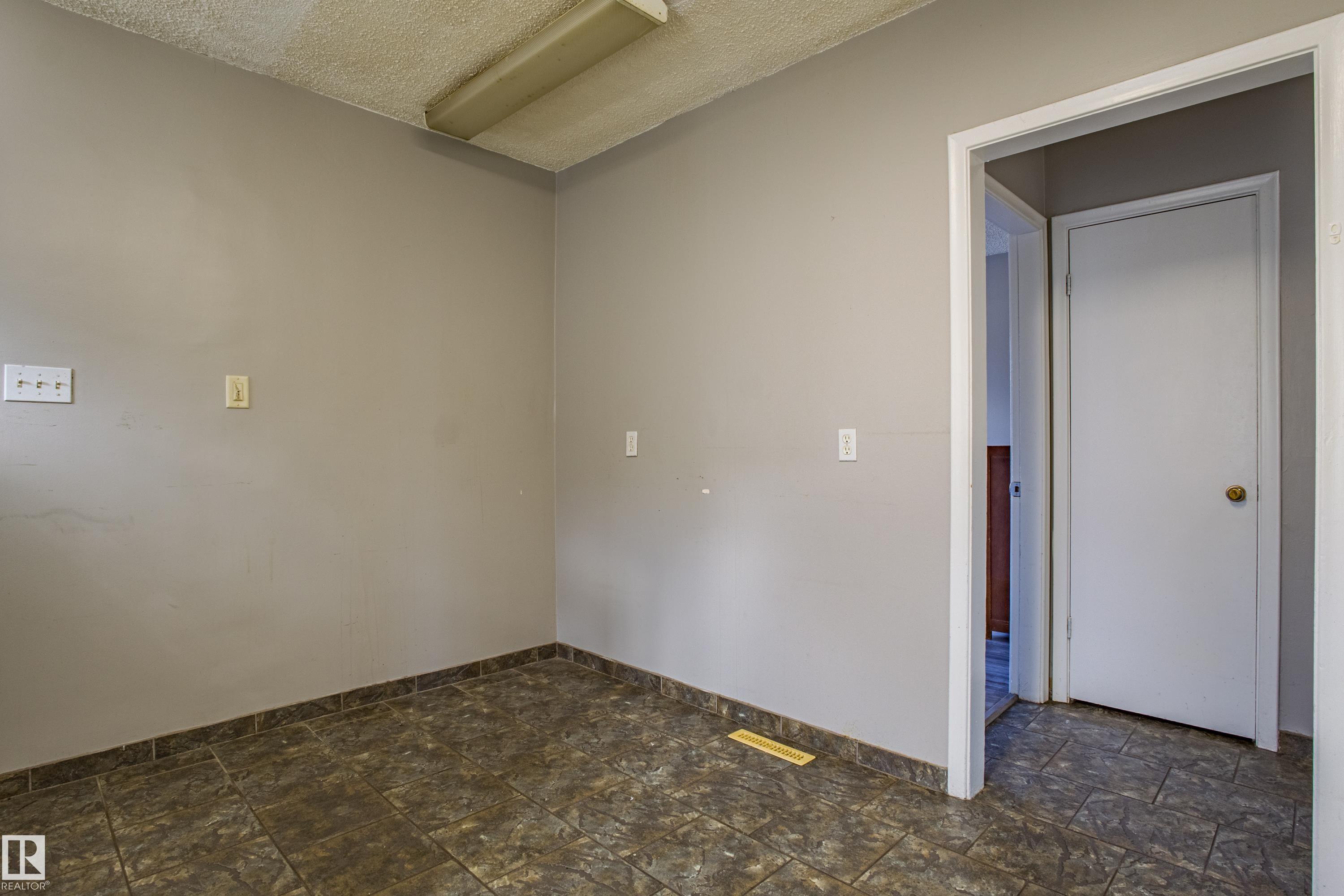 Photo 16 at 12716 12718 94 Street NW, Killarney, Edmonton
