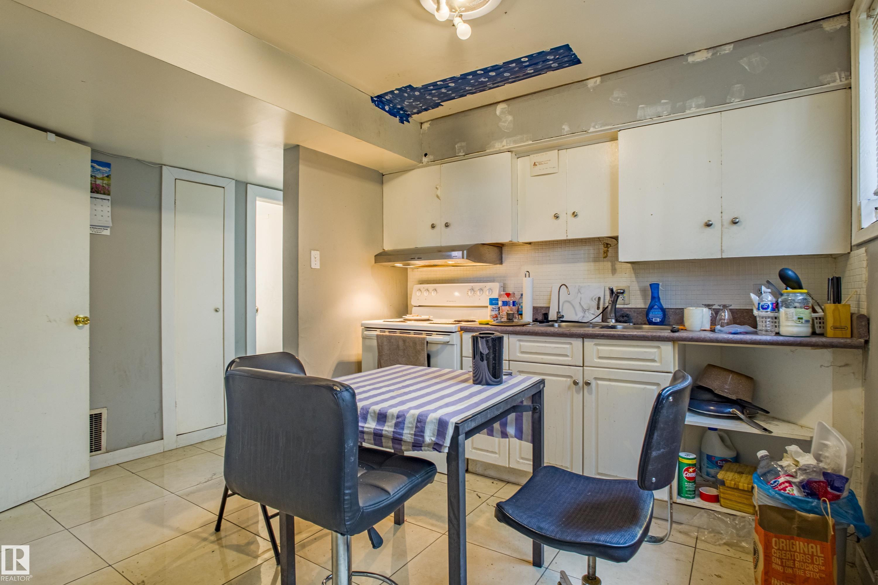 Photo 24 at 12716 12718 94 Street NW, Killarney, Edmonton
