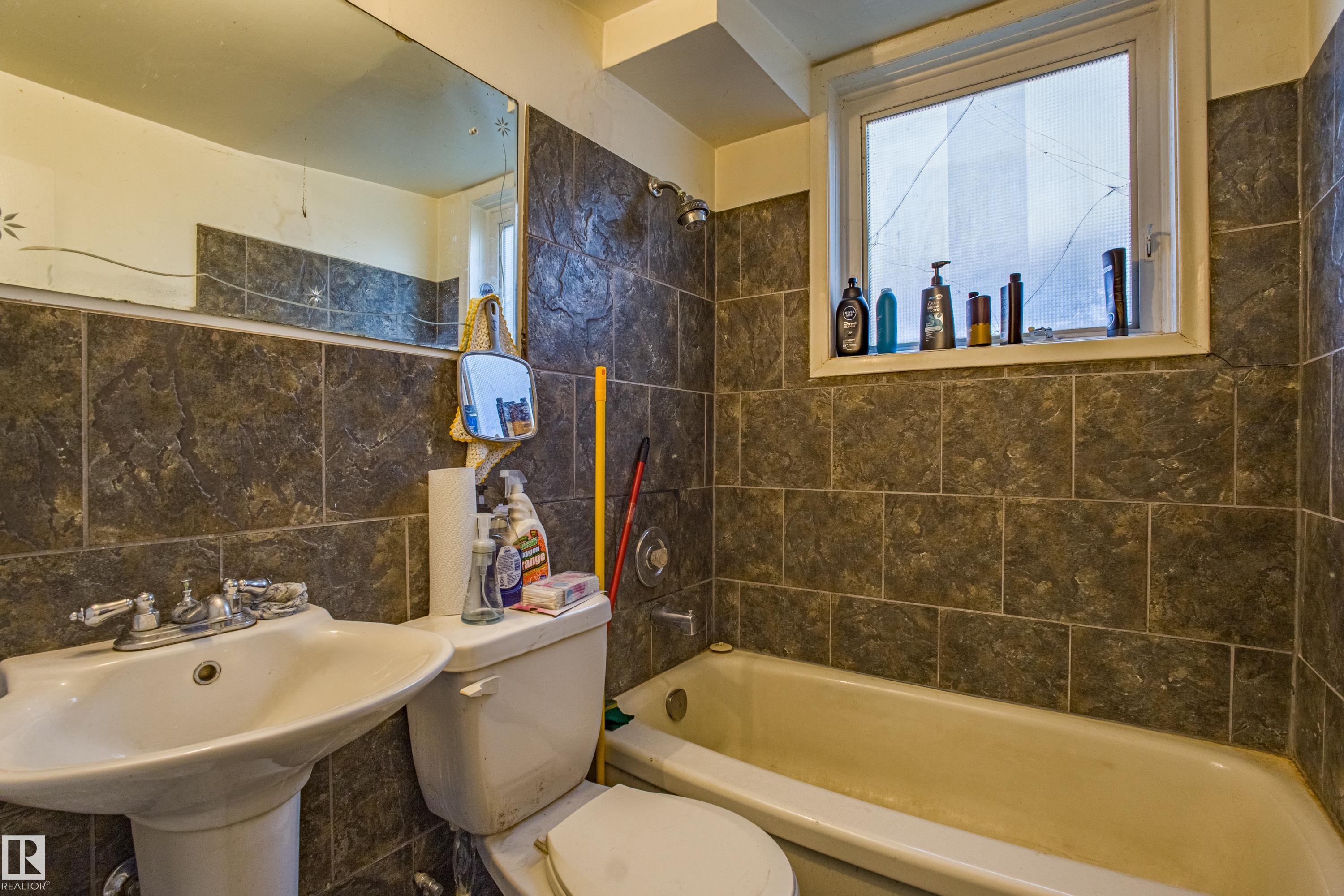 Photo 33 at 12716 12718 94 Street NW, Killarney, Edmonton