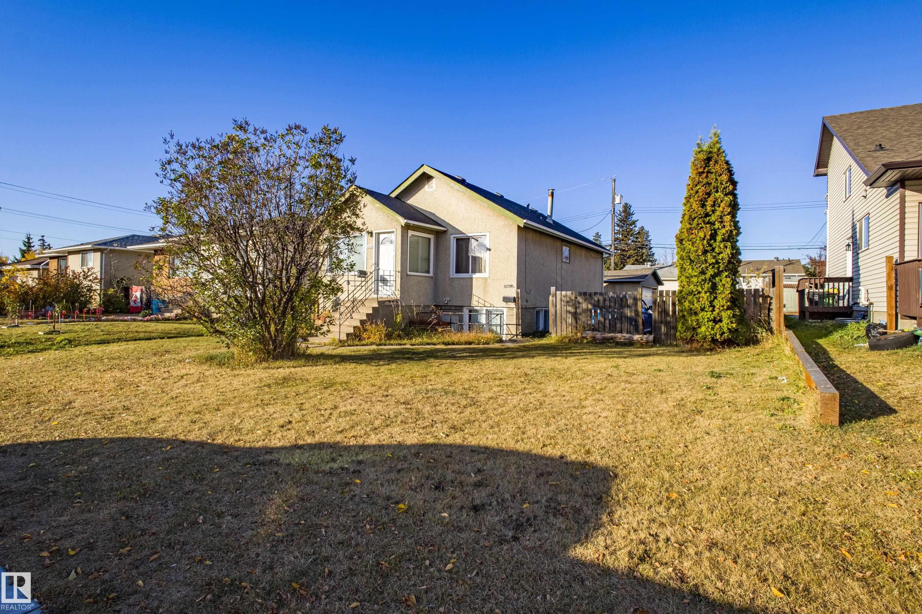 12716 12718 94 Street NW, Killarney, Edmonton