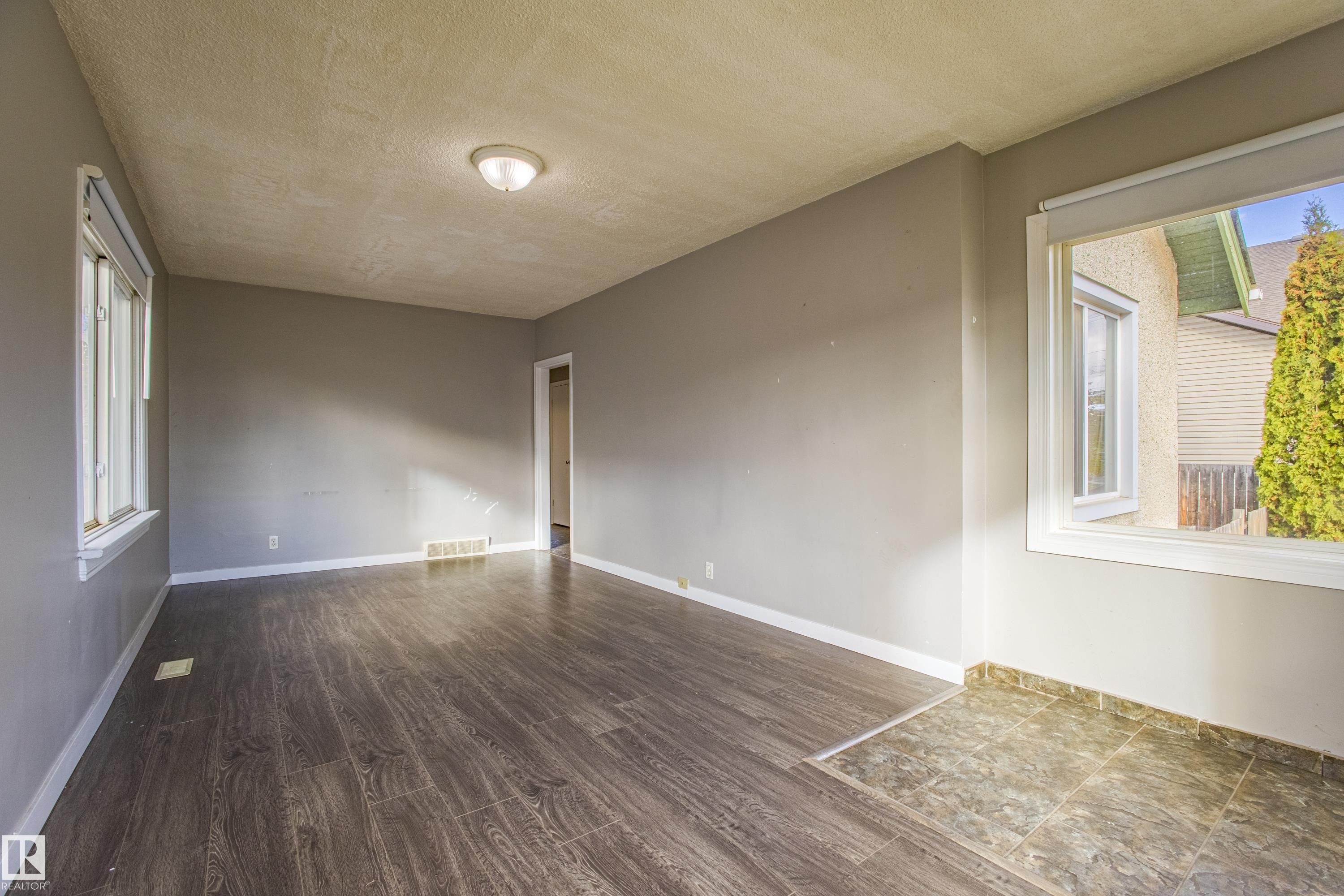 Photo 9 at 12716 12718 94 Street NW, Killarney, Edmonton