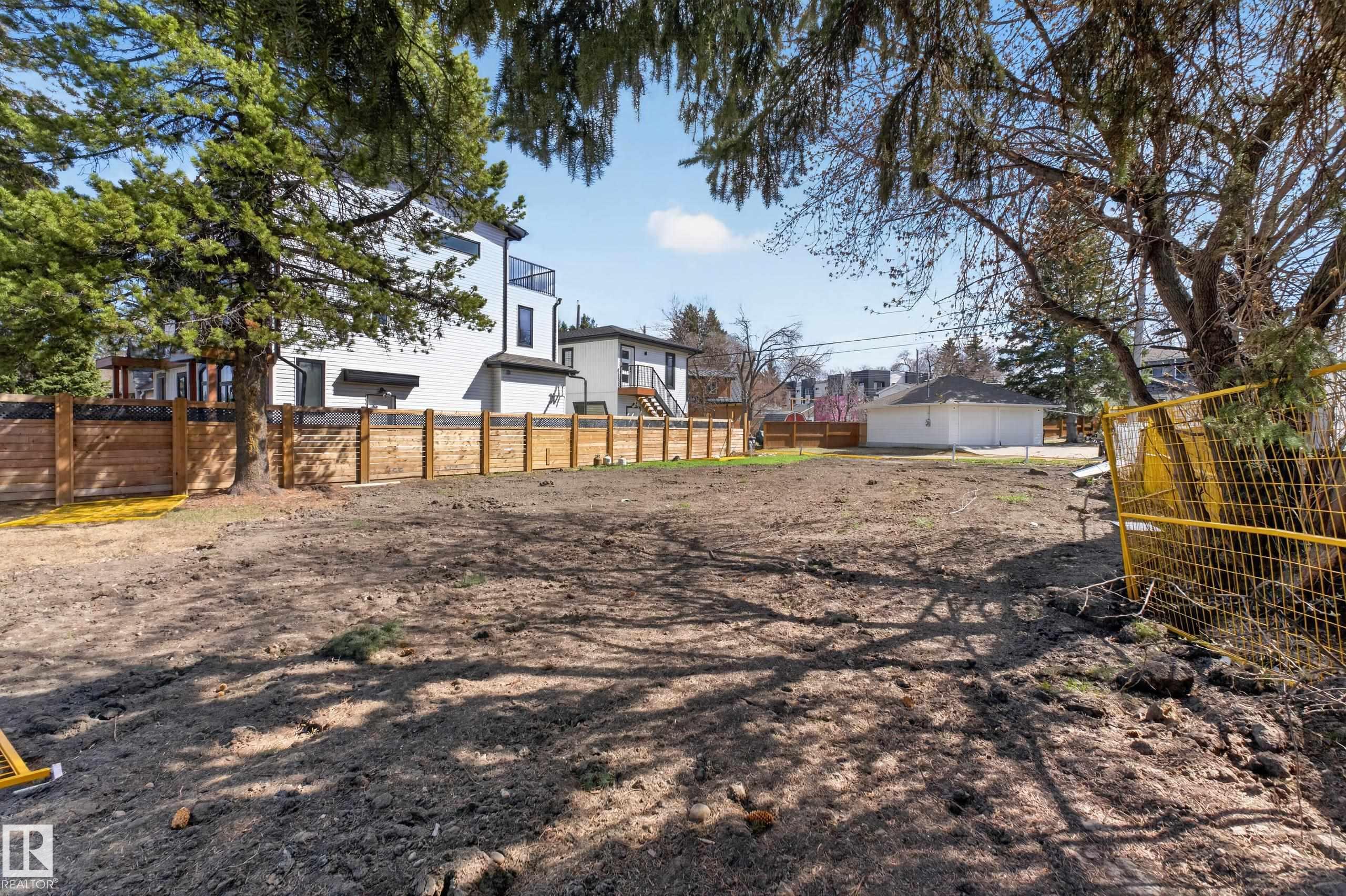 https://zimg.paragon.ice.com/ParagonImages/Property/PM/RAE/225399634/16/0/0/add19137d6109ca26a341c28b5d38889/1/fe6443d697f0454faa70a3fa3cfd63c8/225399634-34d79f65-dcd2-4114-94f8-c5ee004d32da.JPG