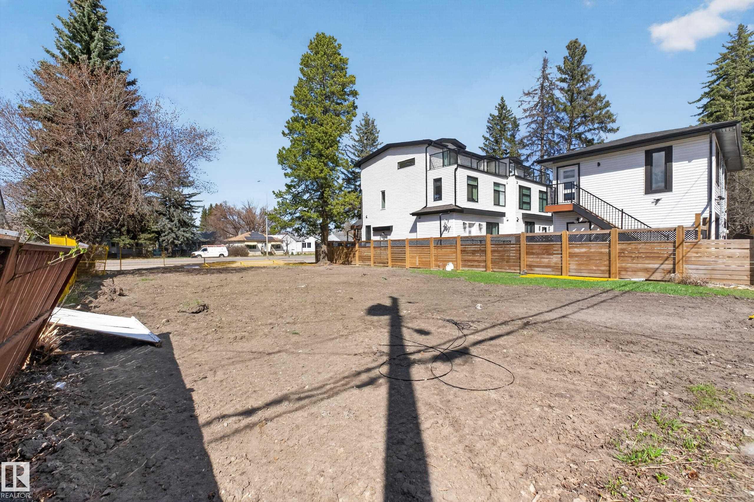 https://zimg.paragon.ice.com/ParagonImages/Property/PM/RAE/225399634/18/0/0/6ea458c65bc19d5cf80db79e17d1358d/1/fe6443d697f0454faa70a3fa3cfd63c8/225399634-6f37242c-cde6-486e-8132-b25ce6bca6f9.JPG