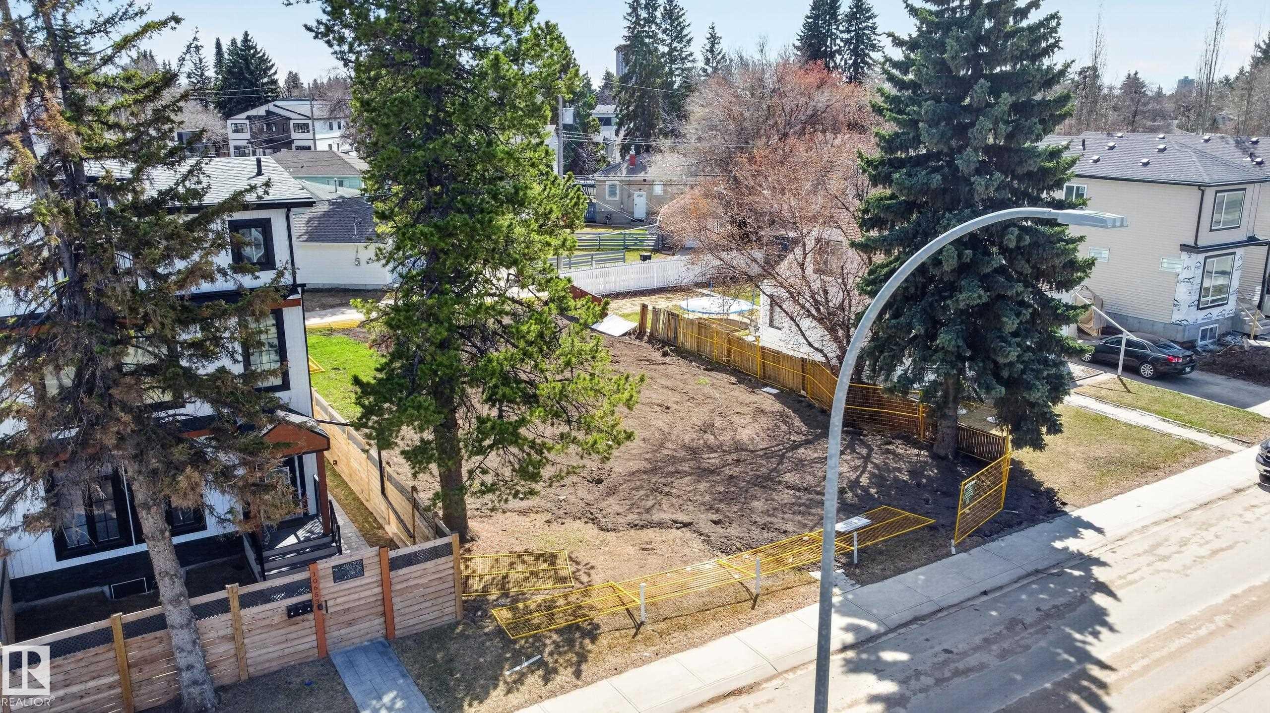 Picture for 10655 61 AV NW
