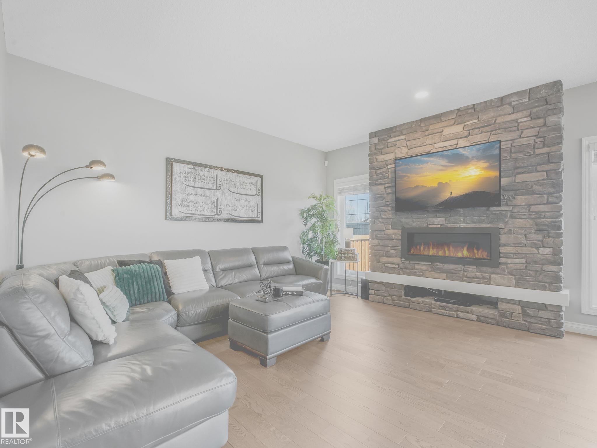 https://zimg.paragon.ice.com/ParagonImages/Property/PM/RAE/225399638/23/0/0/6678cacaa2a96c46408ab371685a3c30/1/02b4b3aa13922343856ce9bae6186dd8/225399638-1009ca4d-0407-4ee7-8ce6-77b7cfaadd6f.JPG