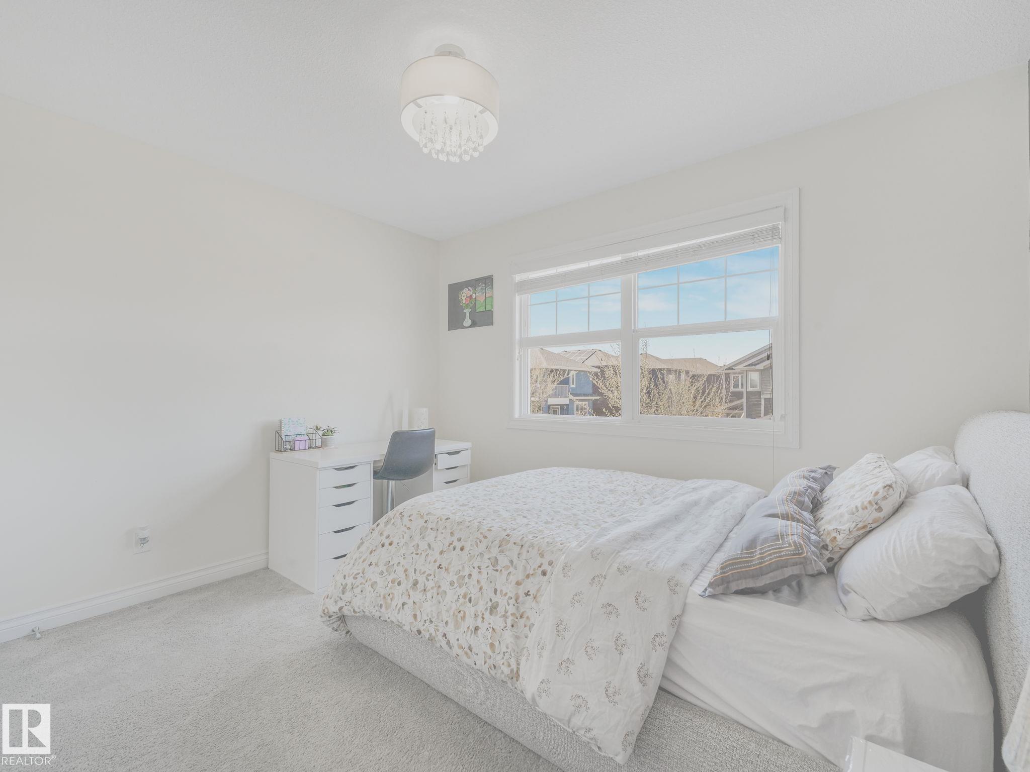 https://zimg.paragon.ice.com/ParagonImages/Property/PM/RAE/225399638/31/0/0/5697abfdd7af5d8bc6fa4f7fab9dc2bc/1/02b4b3aa13922343856ce9bae6186dd8/225399638-e064e977-117e-4098-86d3-0d8dfd465d9f.JPG
