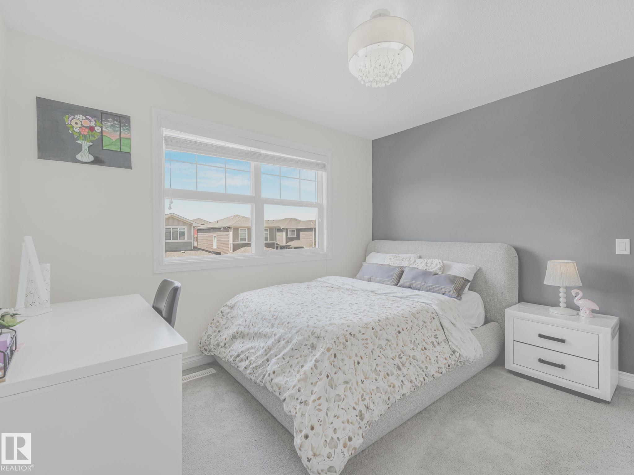 https://zimg.paragon.ice.com/ParagonImages/Property/PM/RAE/225399638/32/0/0/e84371c946bbb0f21b50972eba86cbf4/1/02b4b3aa13922343856ce9bae6186dd8/225399638-d91cee36-6c2e-441a-b9ee-b18af199eb19.JPG