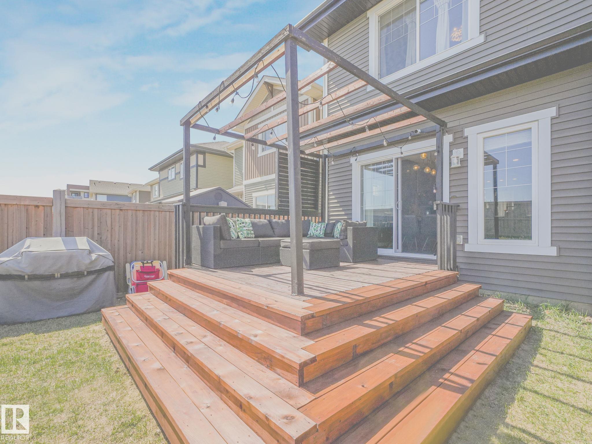 https://zimg.paragon.ice.com/ParagonImages/Property/PM/RAE/225399638/51/0/0/a85f8bcae4a40dec8a9031bb77e02d47/1/02b4b3aa13922343856ce9bae6186dd8/225399638-8948a2ce-ffa5-49ac-a697-130b40fbd812.JPG