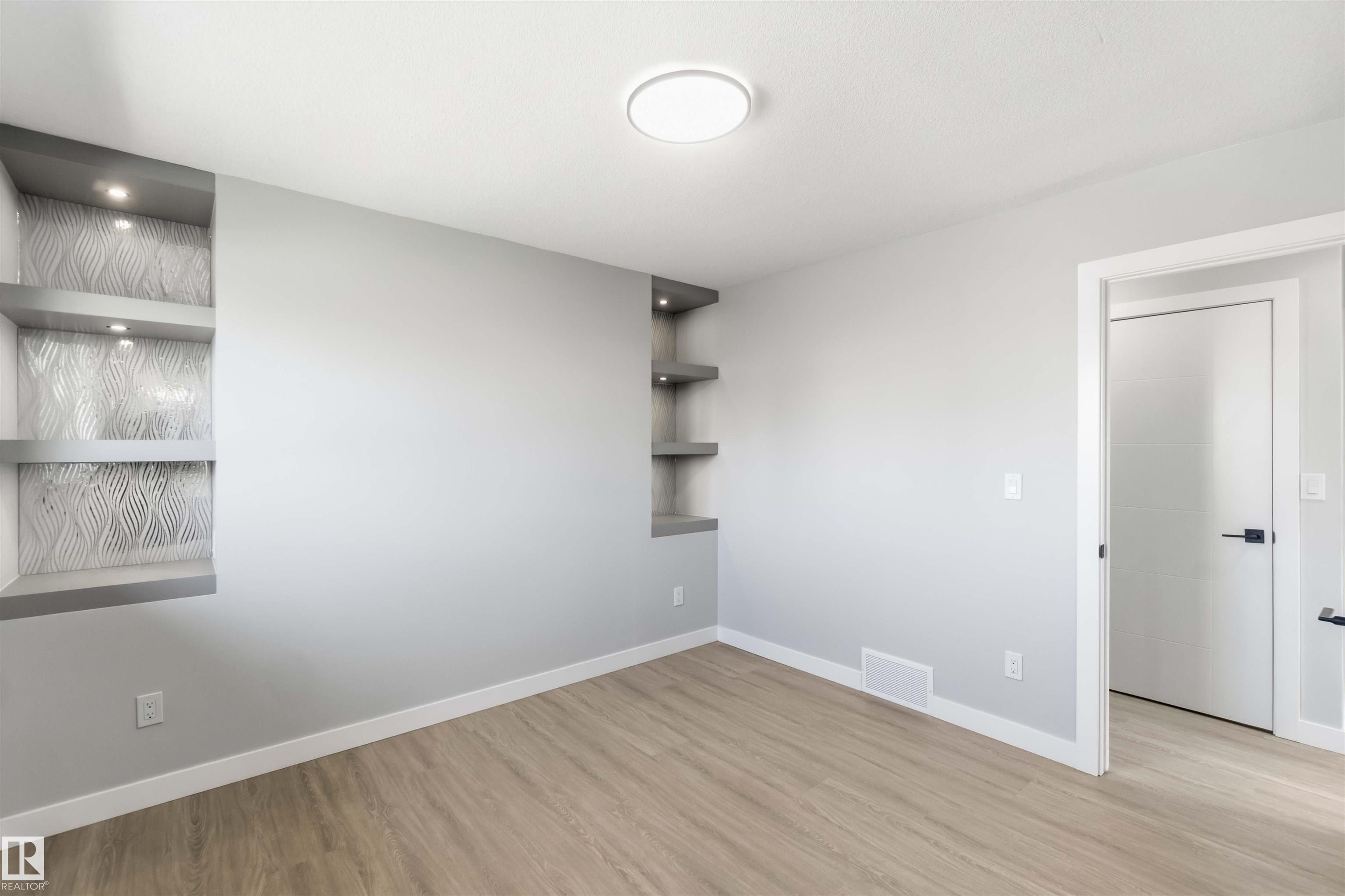 Photo 28 at 8736 66 Avenue NW, Argyll, Edmonton
