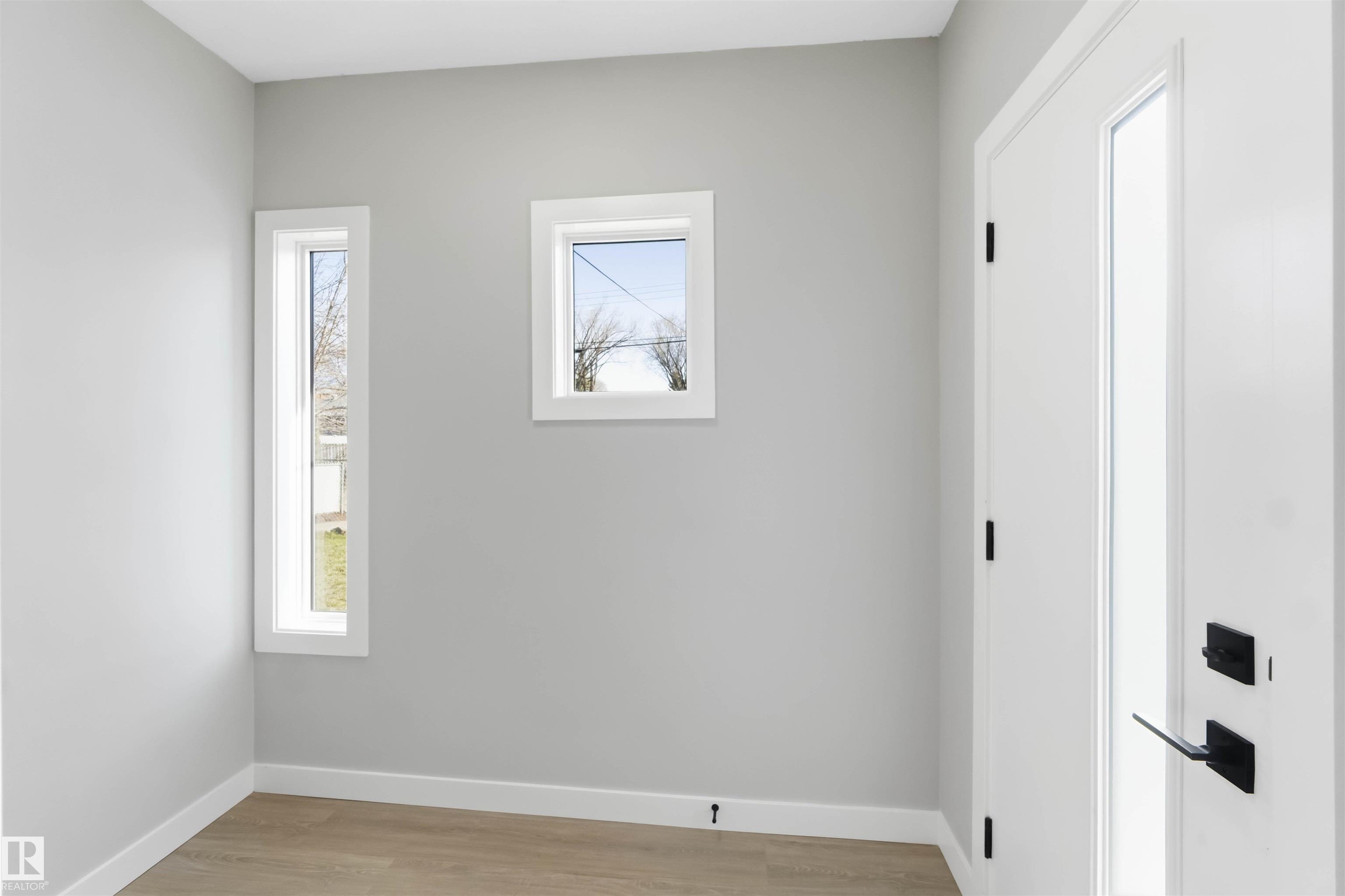 Photo 36 at 8736 66 Avenue NW, Argyll, Edmonton