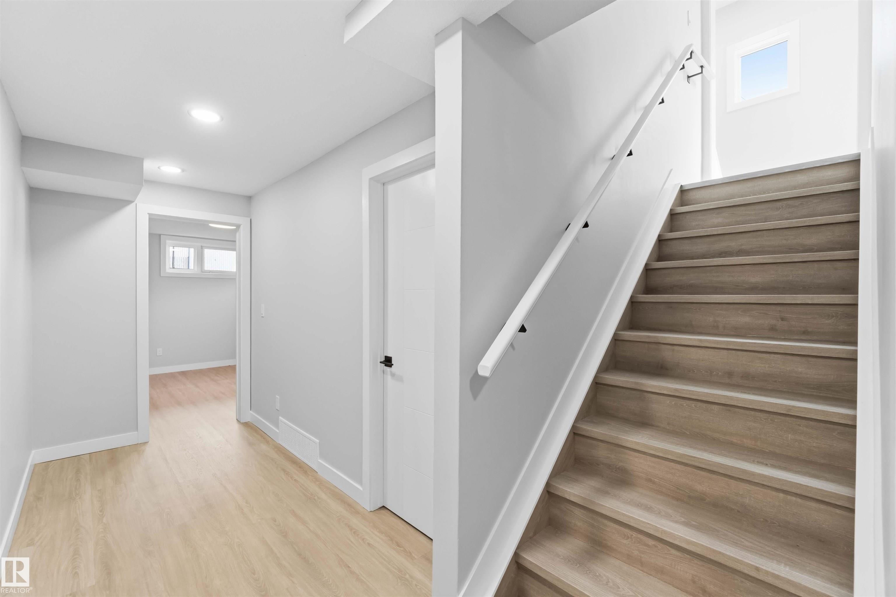 Photo 38 at 8736 66 Avenue NW, Argyll, Edmonton