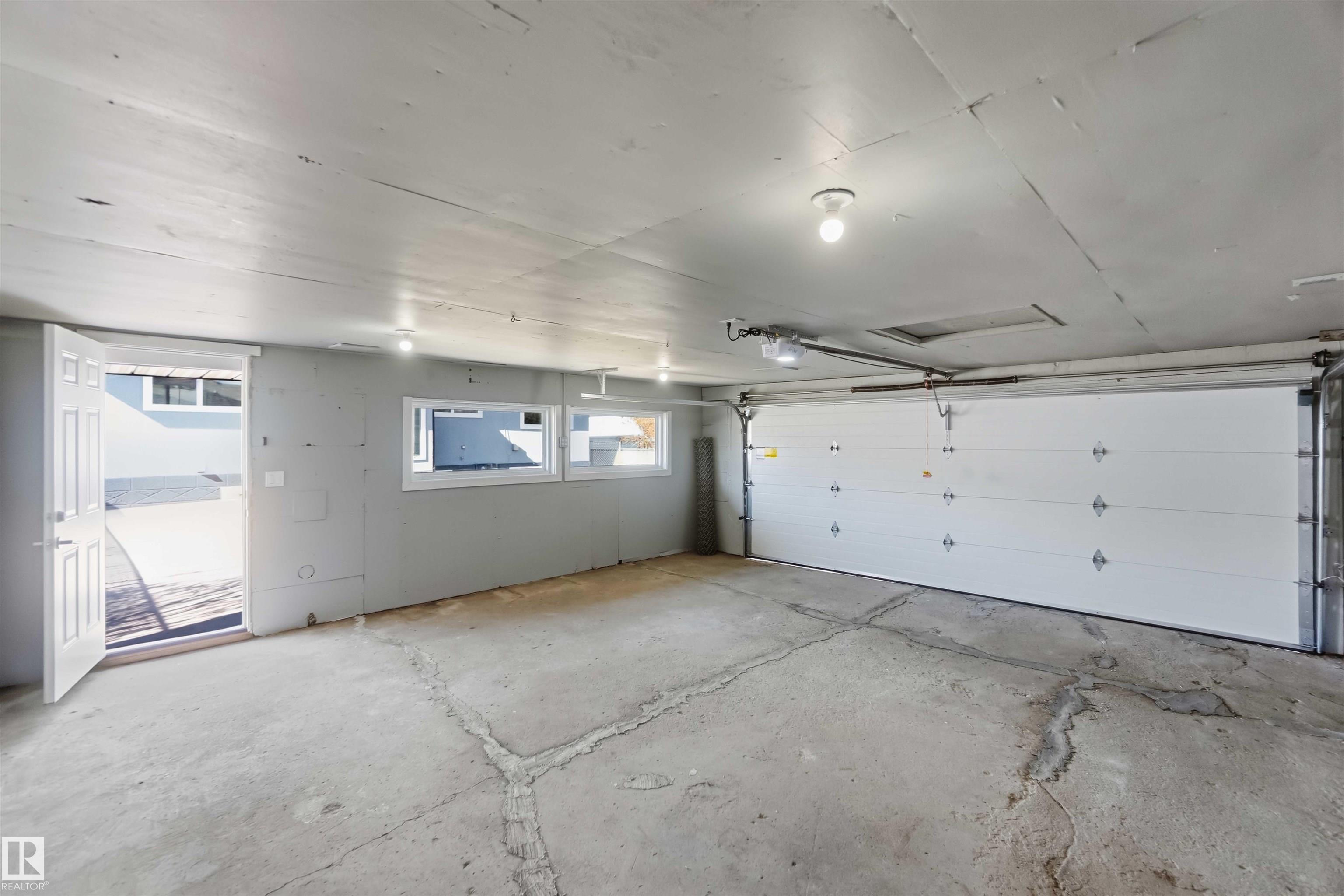 Photo 58 at 8736 66 Avenue NW, Argyll, Edmonton