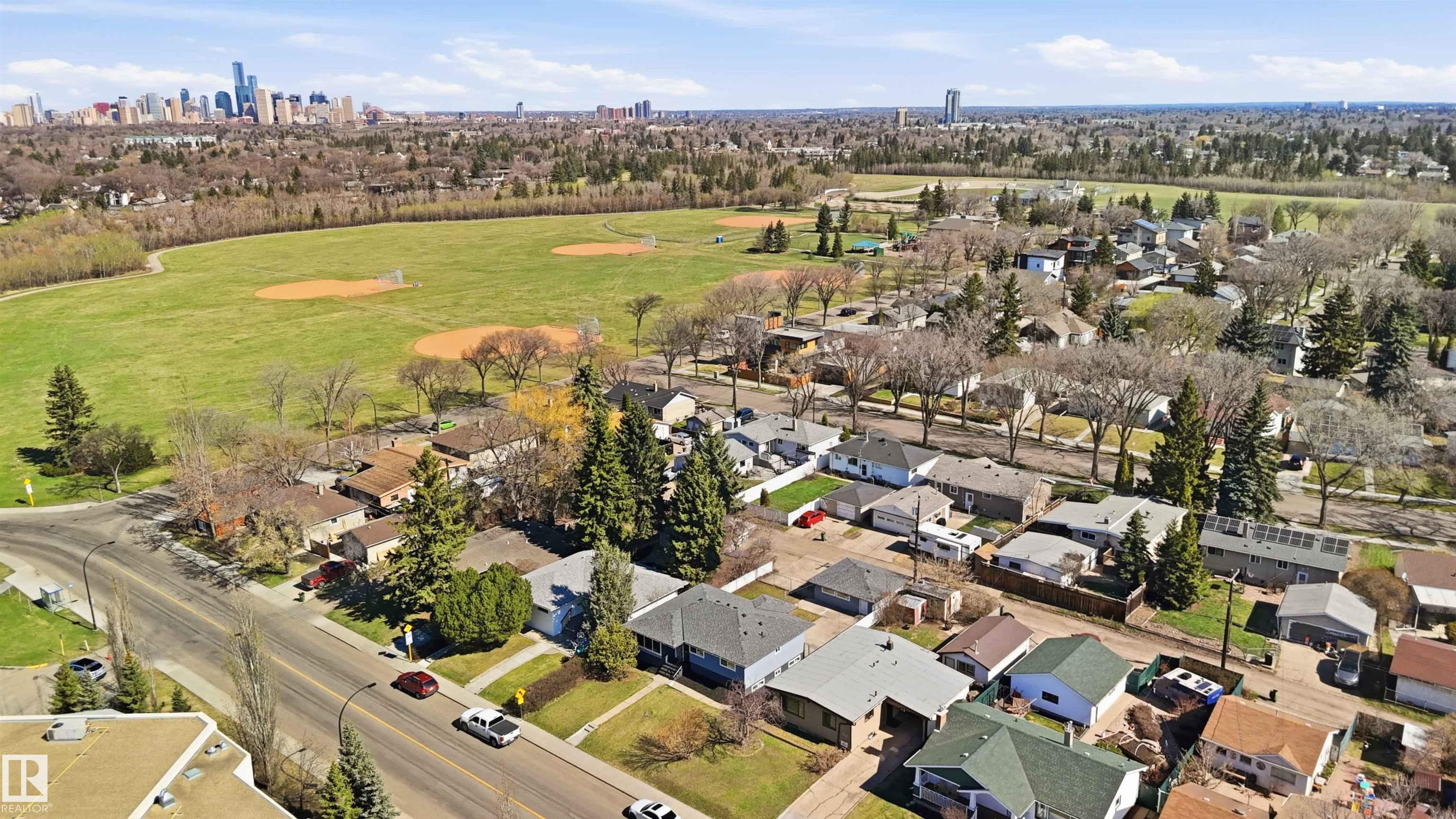 Photo 66 at 8736 66 Avenue NW, Argyll, Edmonton